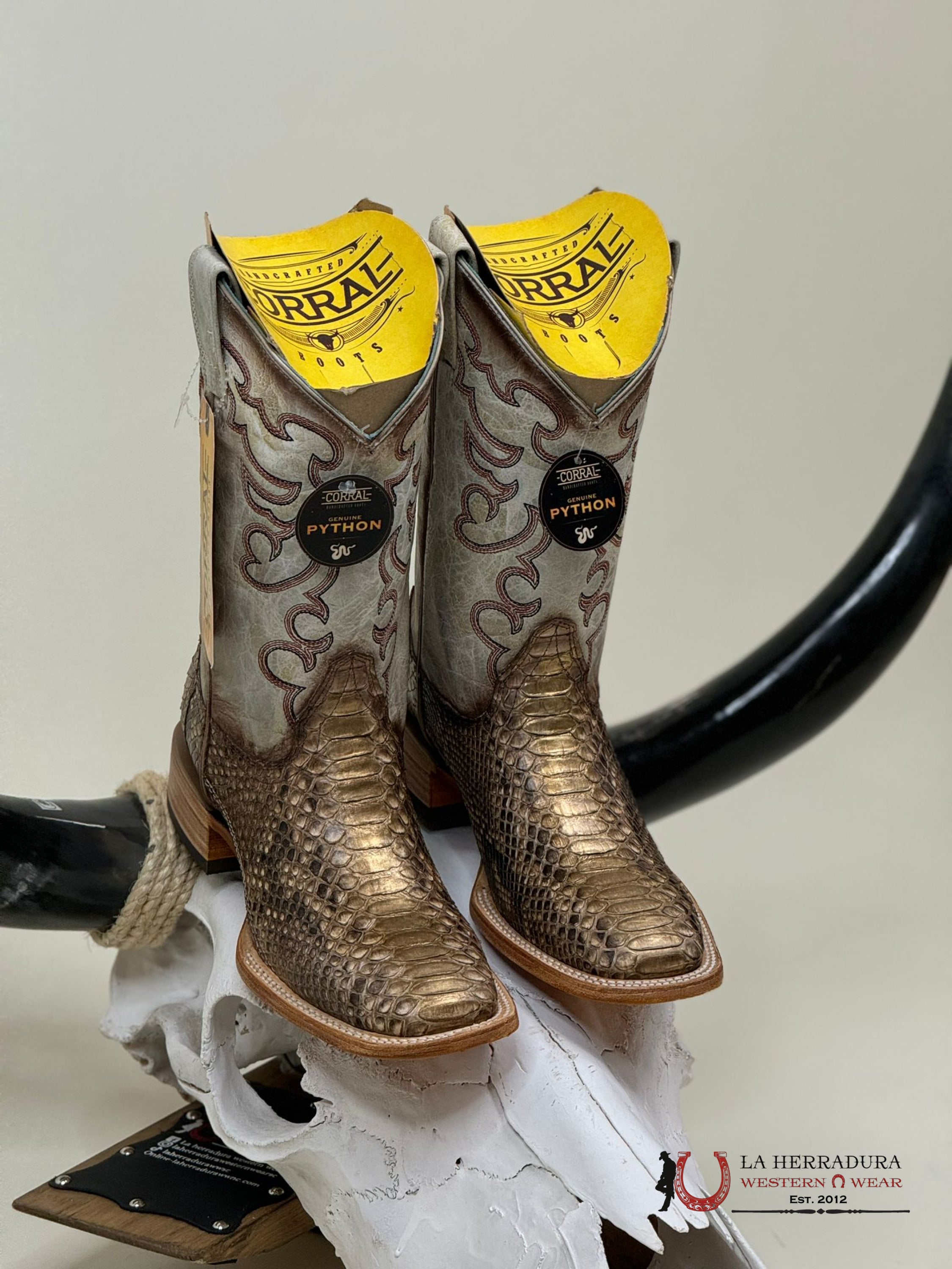 Corral Women Taupe Beige Python Embroidery Wide Square Toe Boot Botas Mujeres