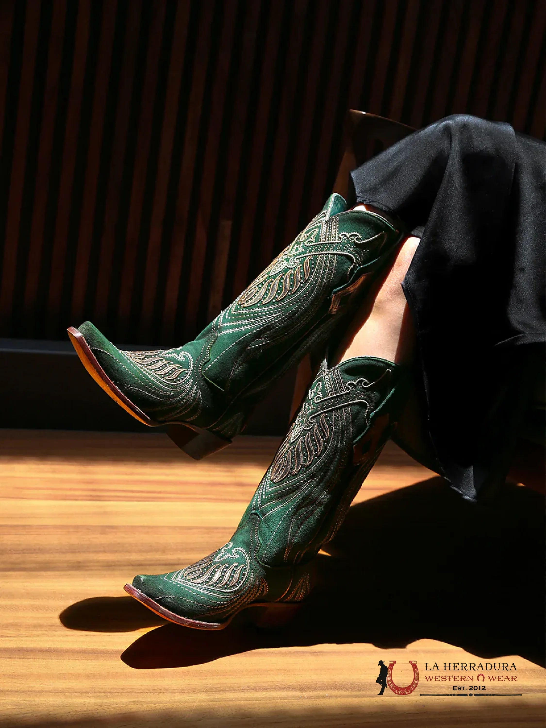 CORRAL WOMEN BOOT GREEN OVERLAY EMBROIDERY AND STUDS A4714 BOTAS MUJERES