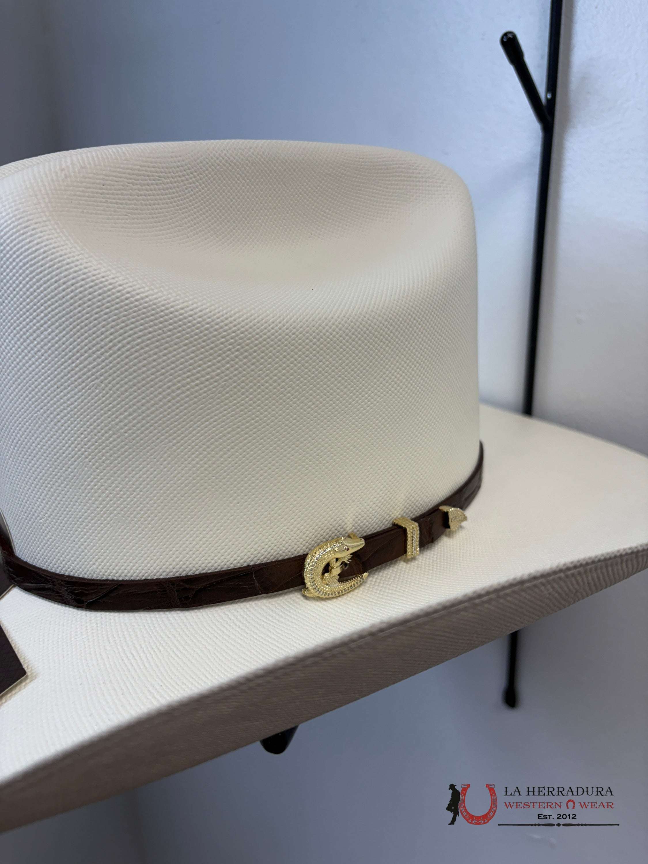 CUADRA 5000X KING IVORY REPARO TEJANA