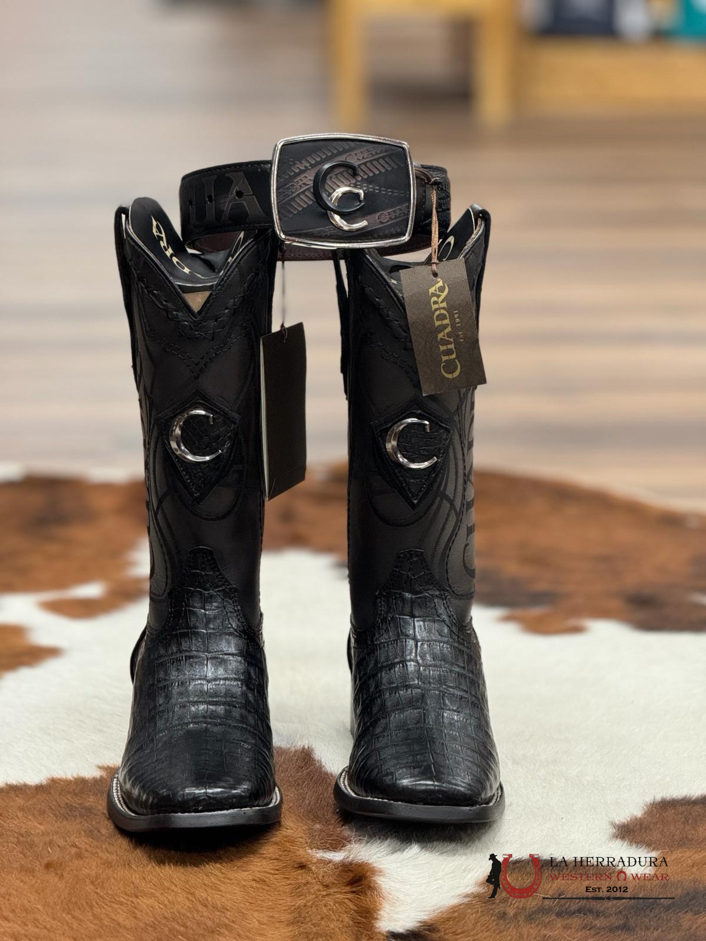 Cuadra Boot Fuscus Belly Caiman Black Square Toe Botas Hombres