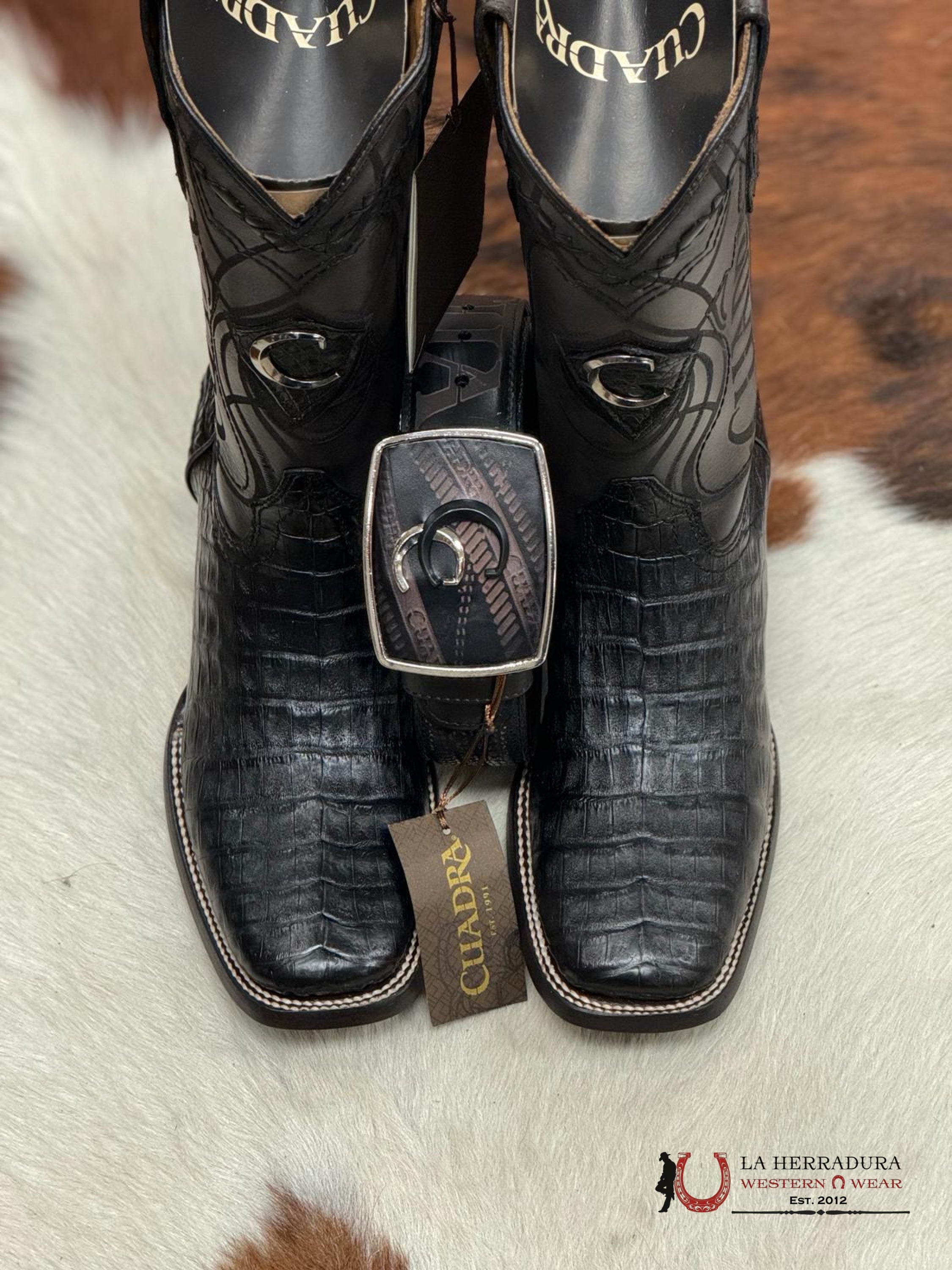 Cuadra Boot Fuscus Belly Caiman Black Square Toe Botas Hombres