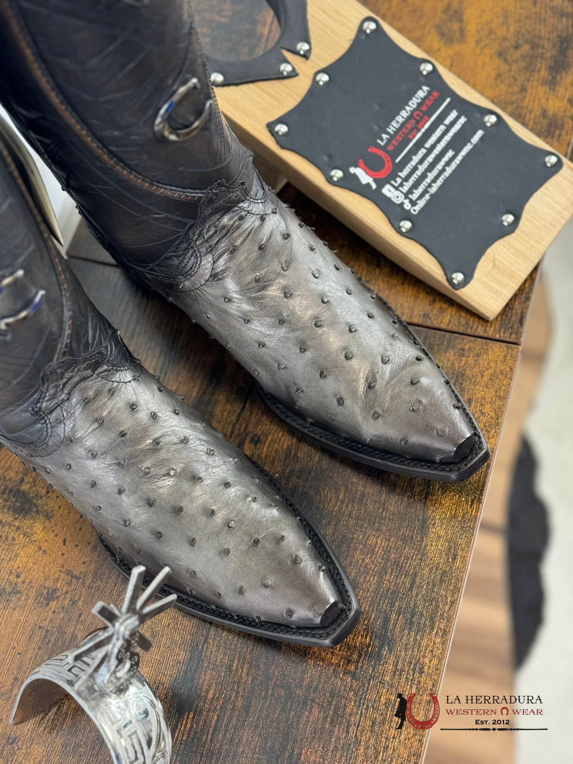 Cuadra Boot Ostrich Flame Grey Point Toe Cu838 Botas Hombres