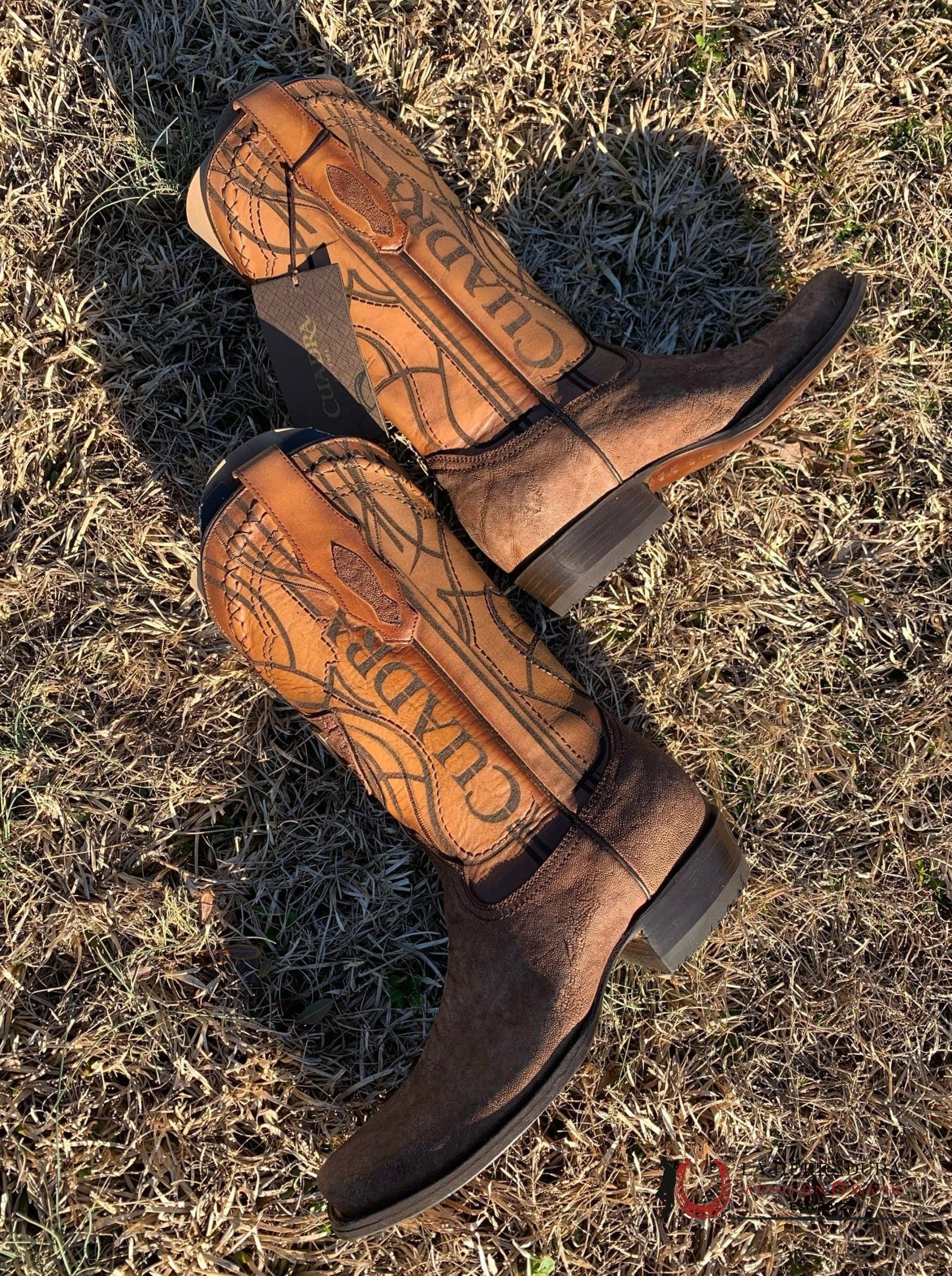 Cuadra Boots Elephant Arena Semi Square Toe 7 Usa (México 26) / Botas Hombres