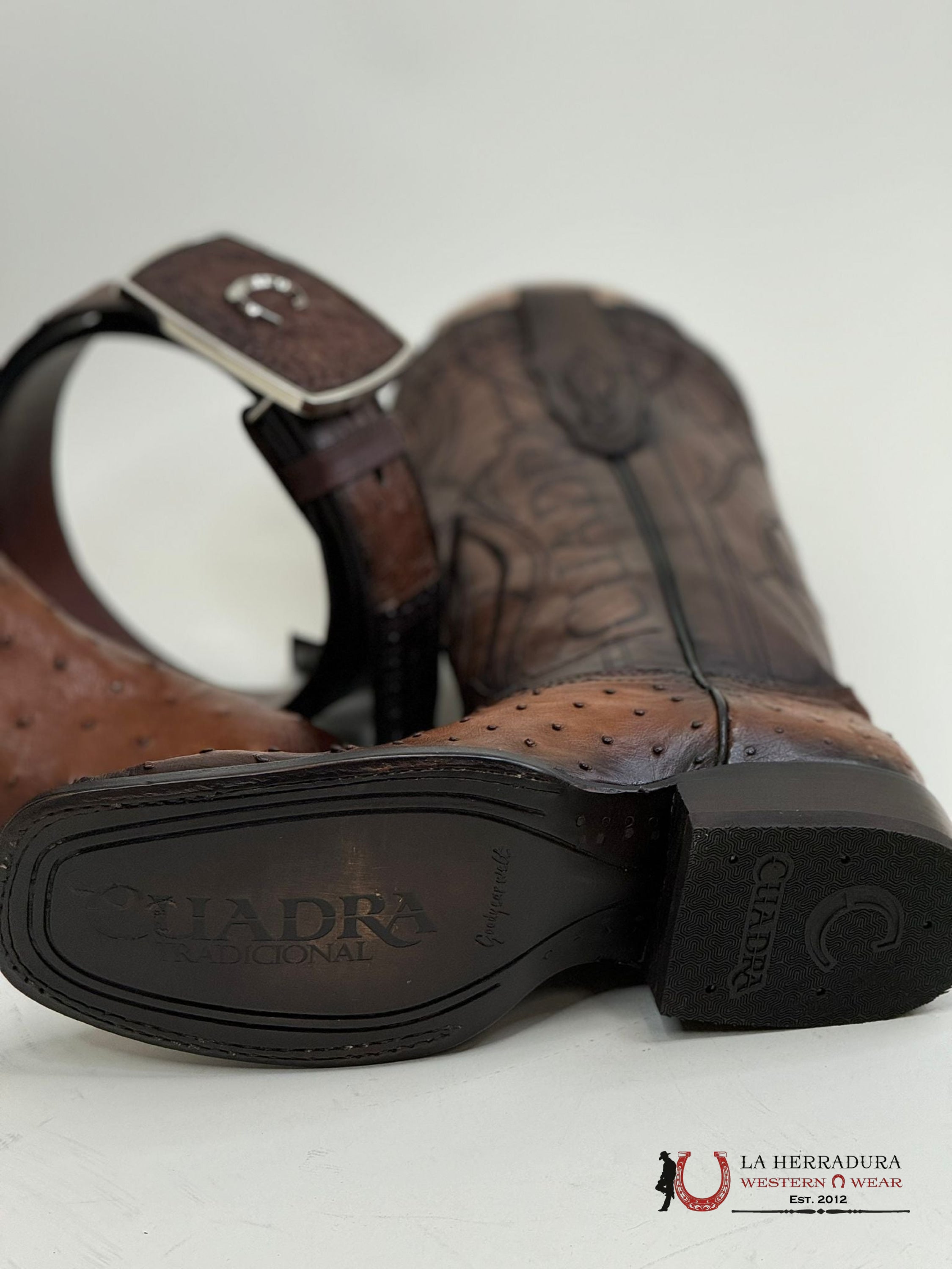 Cuadra Boots Ostrich Moroni Castaño Laser & Embroidery Square Toe