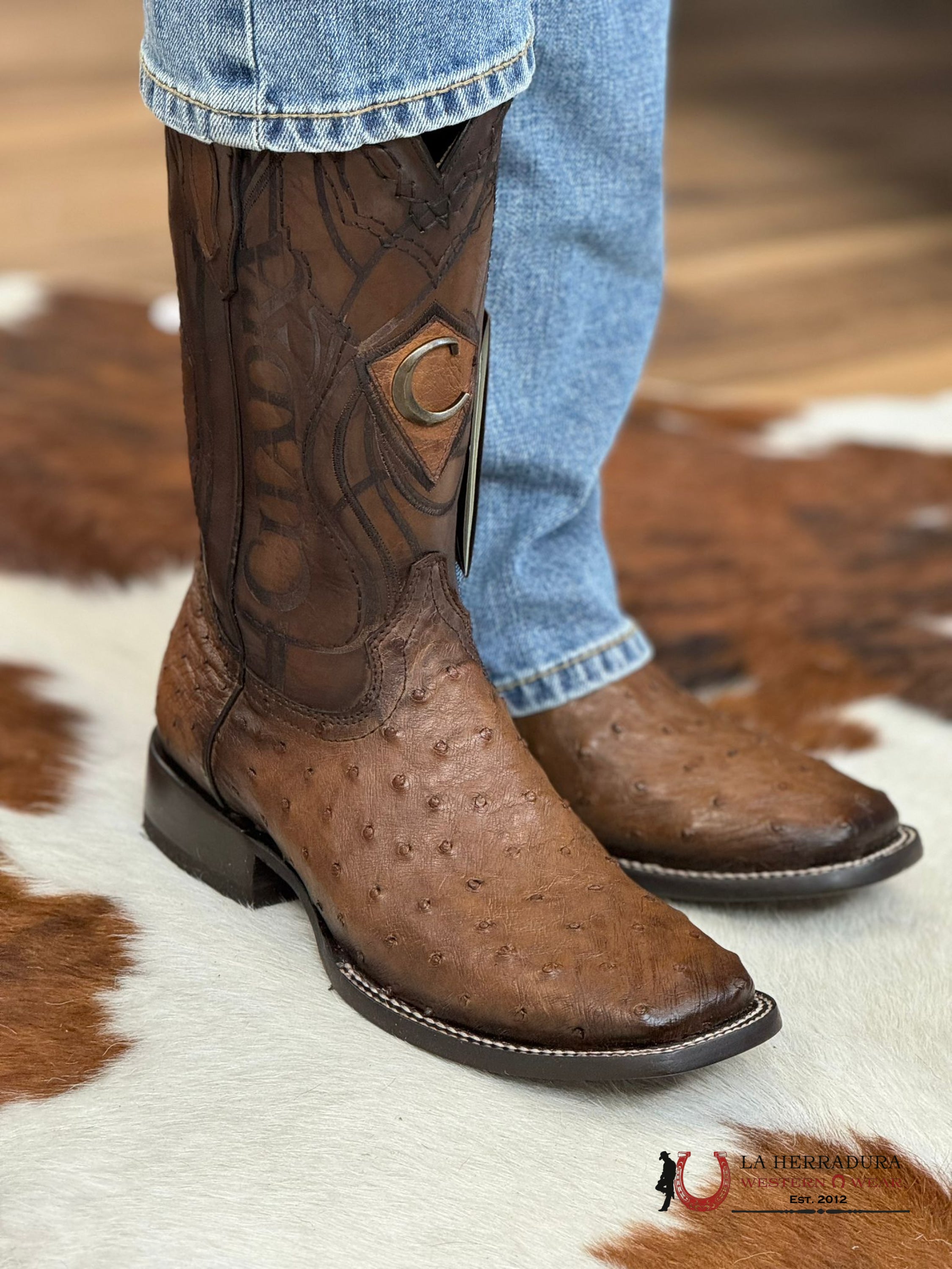 Cuadra Boots Ostrich Moroni Castaño Laser & Embroidery Square Toe