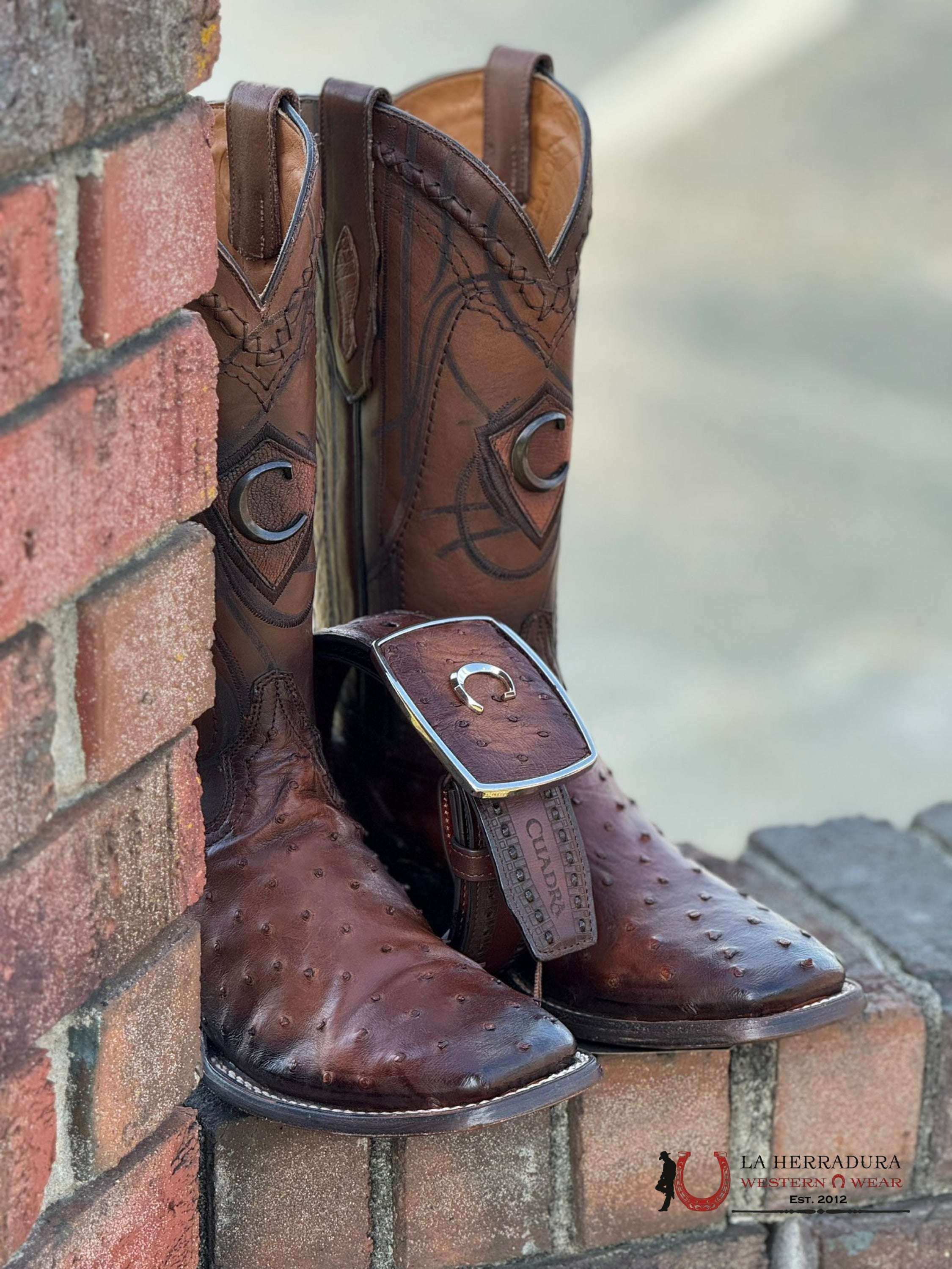 Cuadra Boots Ostrich Moroni Castaño Laser & Embroidery Square Toe