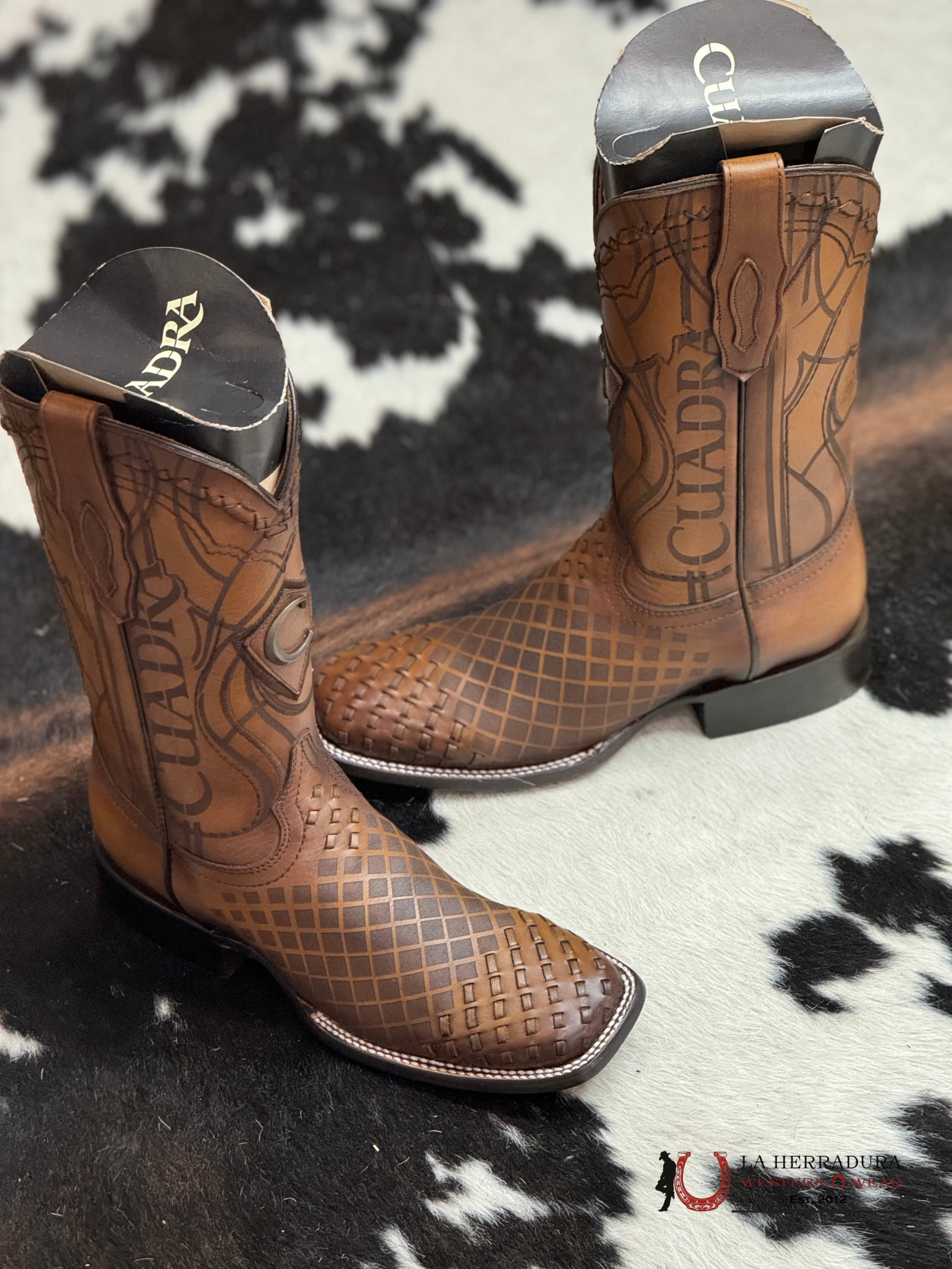 Cuadra Boots Sillero Over Honey Laser & Embroidery Woven Square Toe Botas Hombres