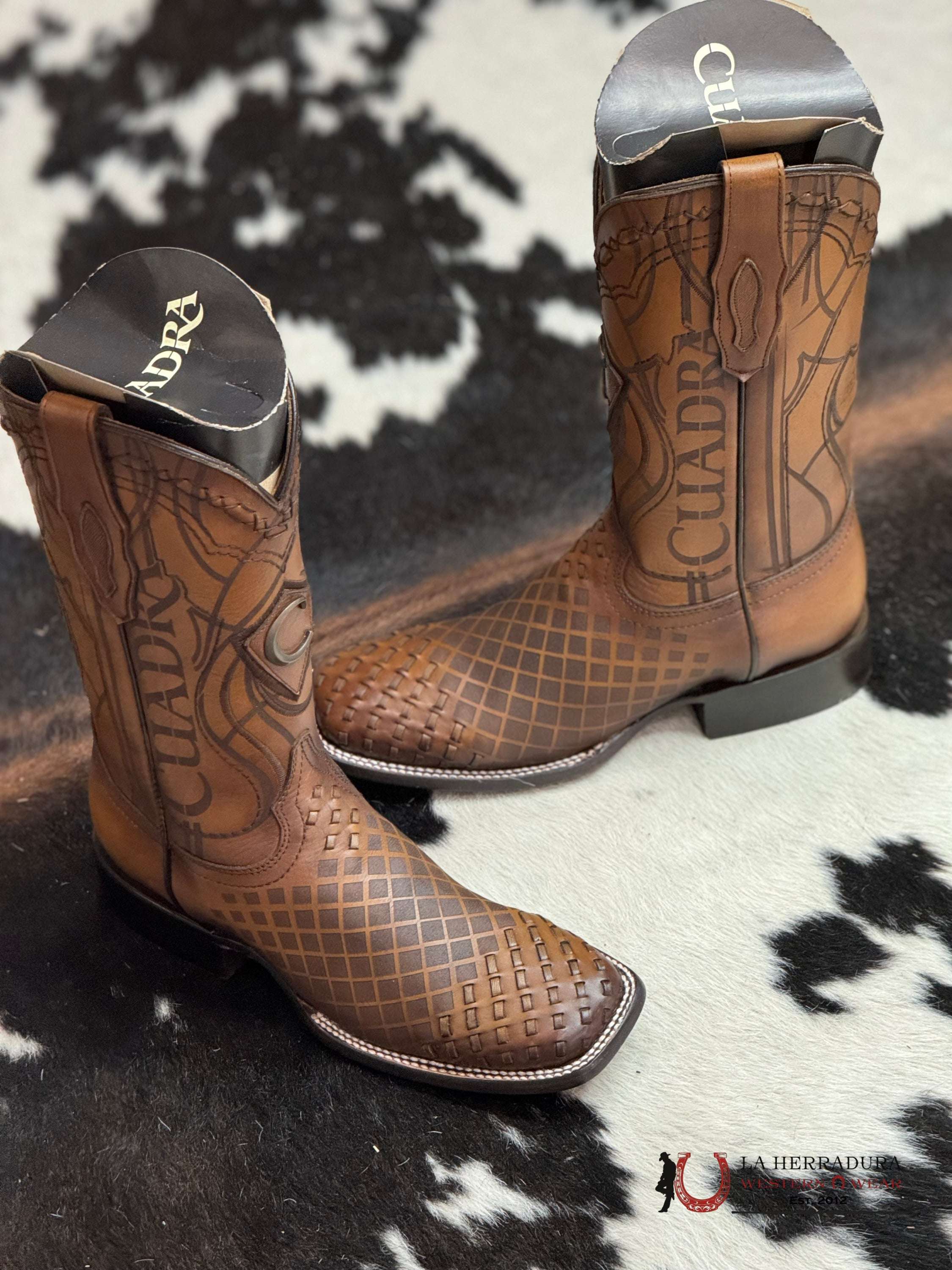Cuadra Boots Sillero Over Honey Laser & Embroidery Woven Square Toe Botas Hombres