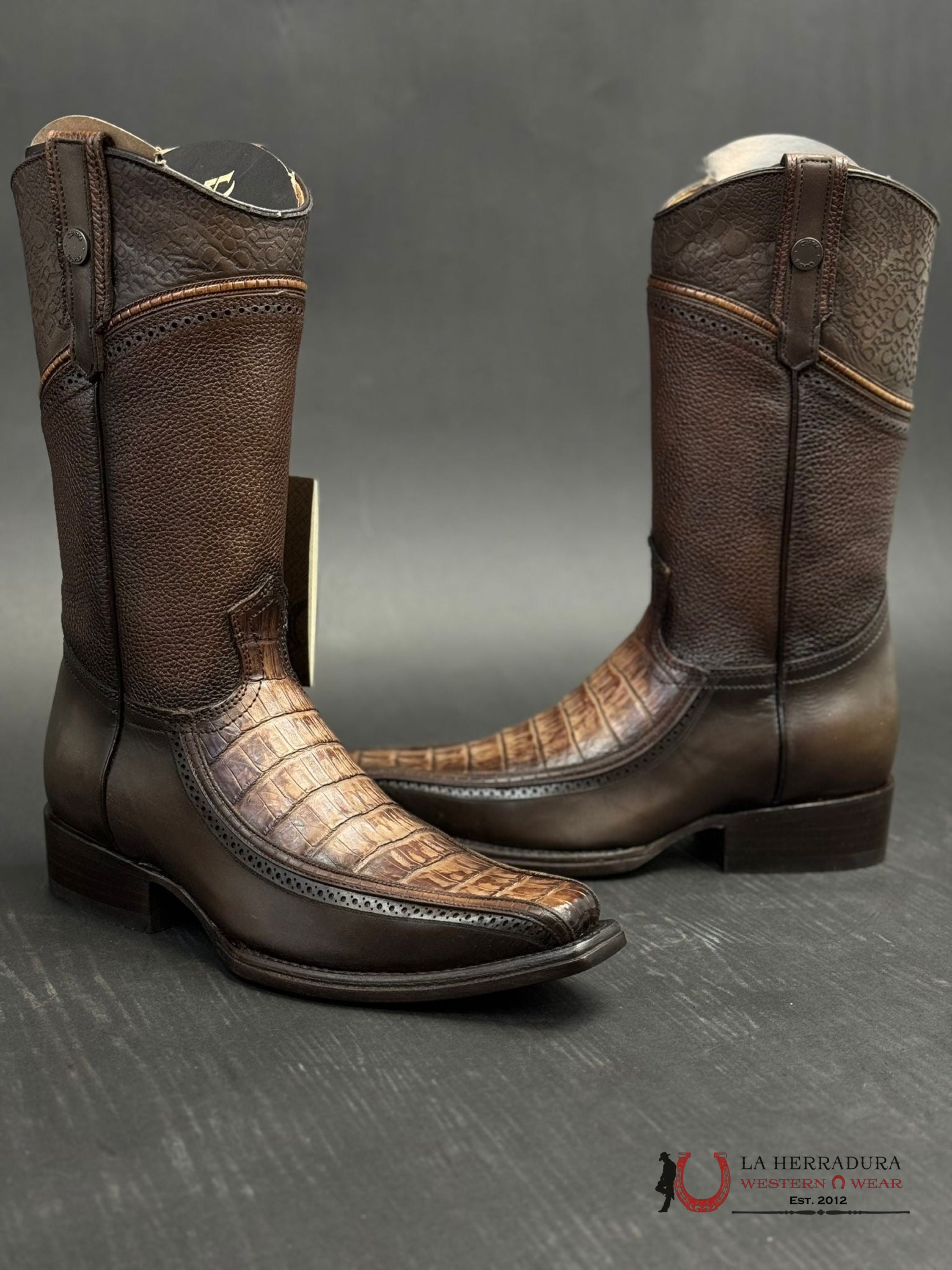 Cuadra Boot Fuscus Caiman Cola Arauco Chocolate Laser Narrow Square Toe Botas Hombres