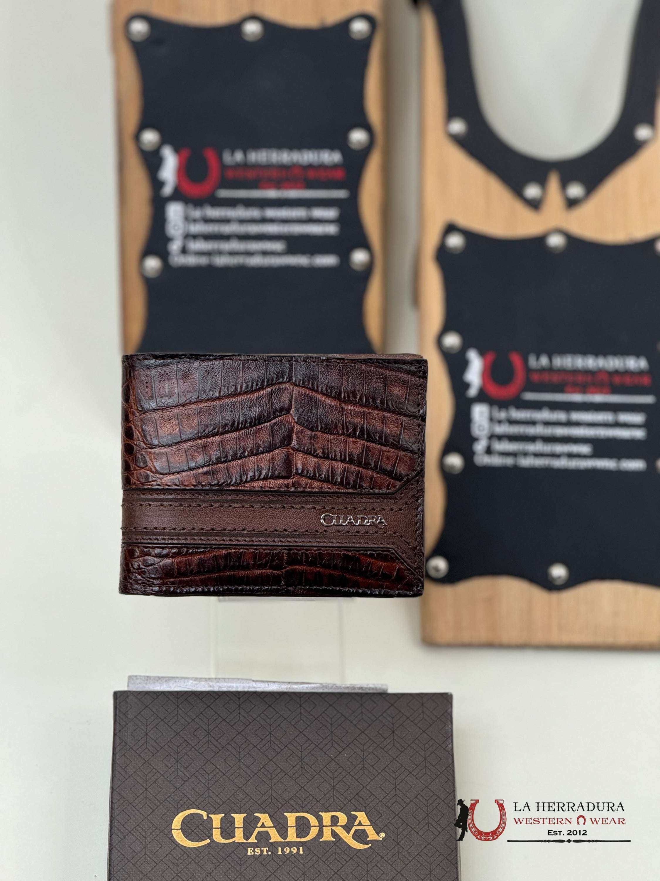 Cuadra Exotic Caiman Brown Wallet Accesorios