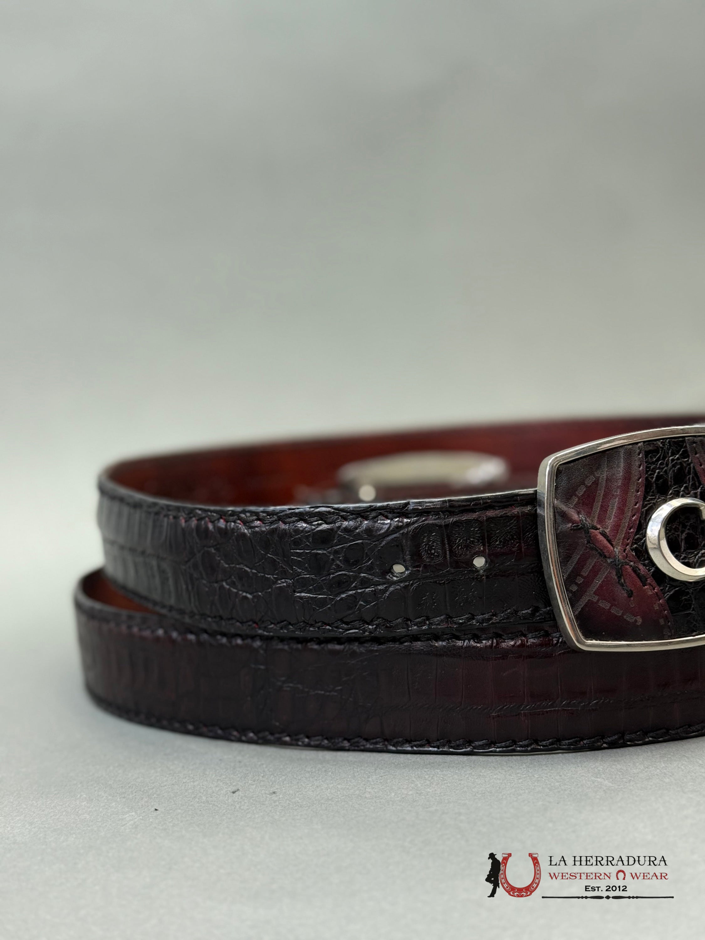CUADRA FUSCUS LOMO BELLY COMPLETE BLACK CHERRY BELT CINTURONES HOMBRES