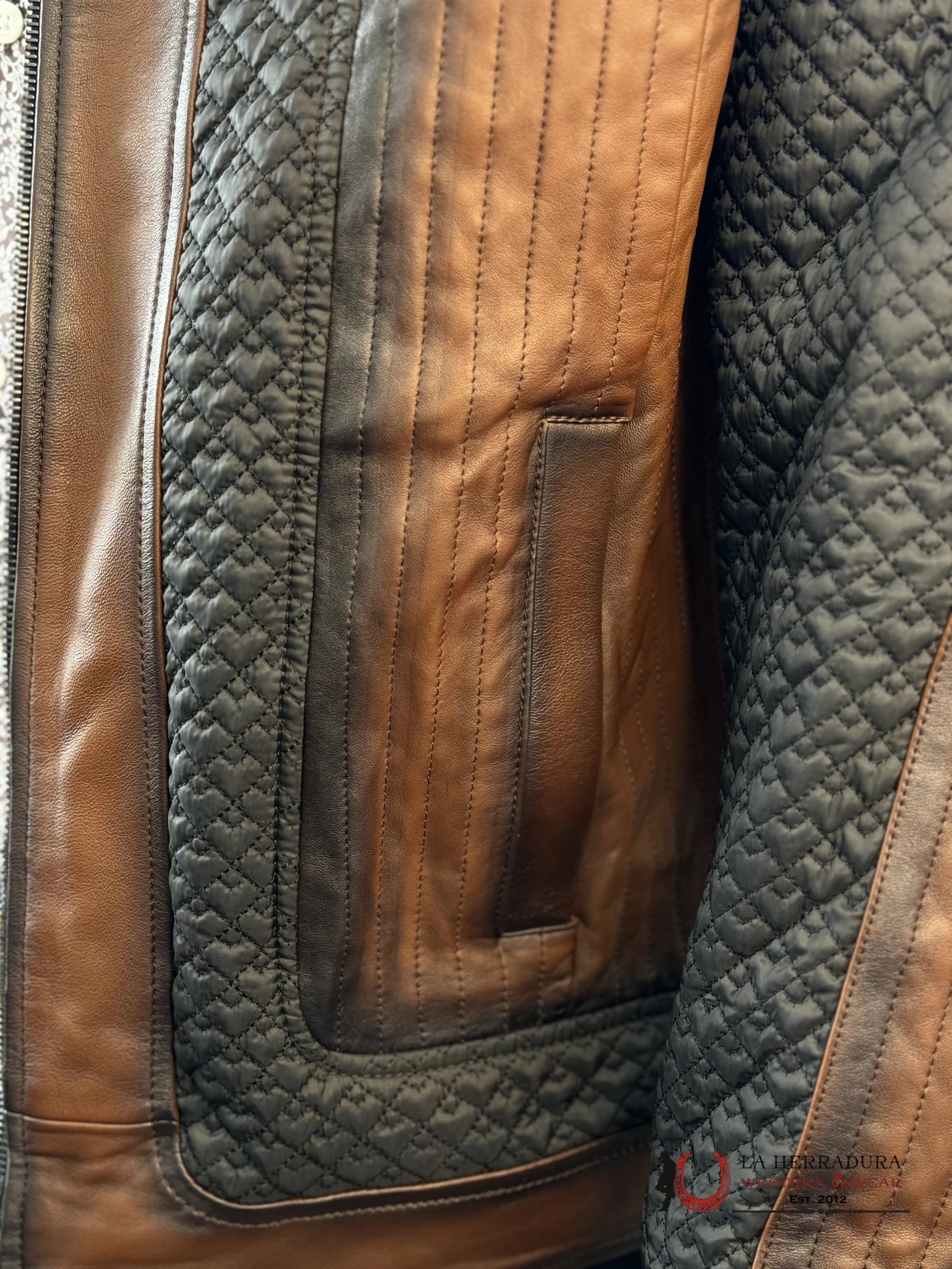 Cuadra Hand-Shaded Cordero Vic Flor Zipper Ropa Hombres