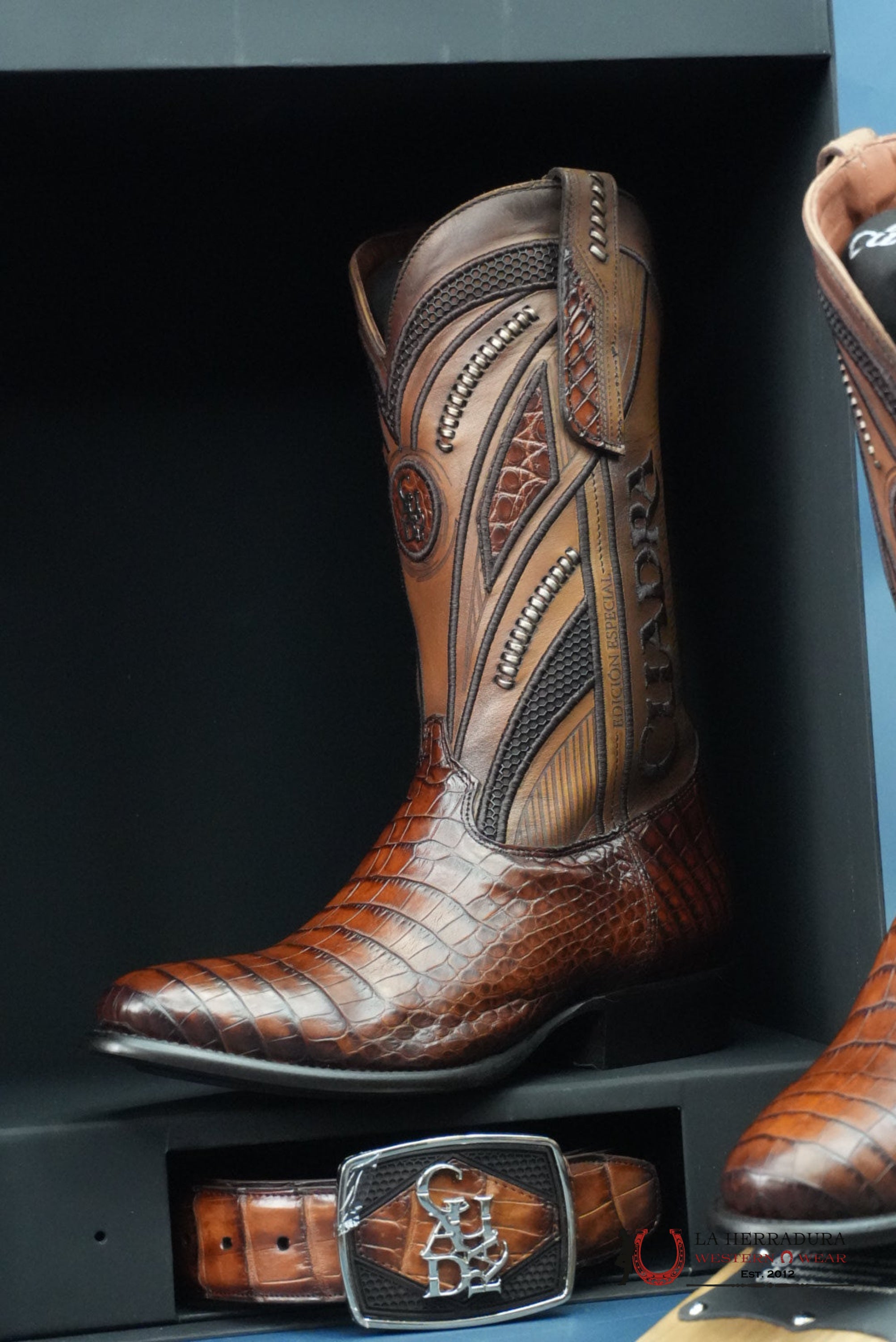 CUADRA IMPERIO BOOTS ALLIGATOR LIMITED EDTION BROOKLYN OVAL TOE BOTAS HOMBRES