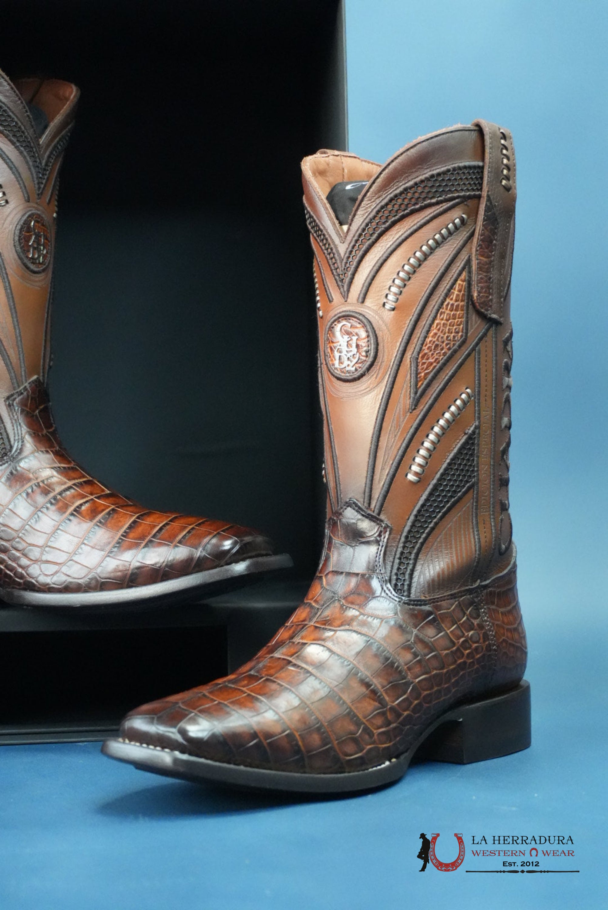 CUADRA IMPERIO BOOTS ALLIGATOR LIMITED EDTION BROOKLYN SAND SQUARE TOE BOTAS HOMBRES