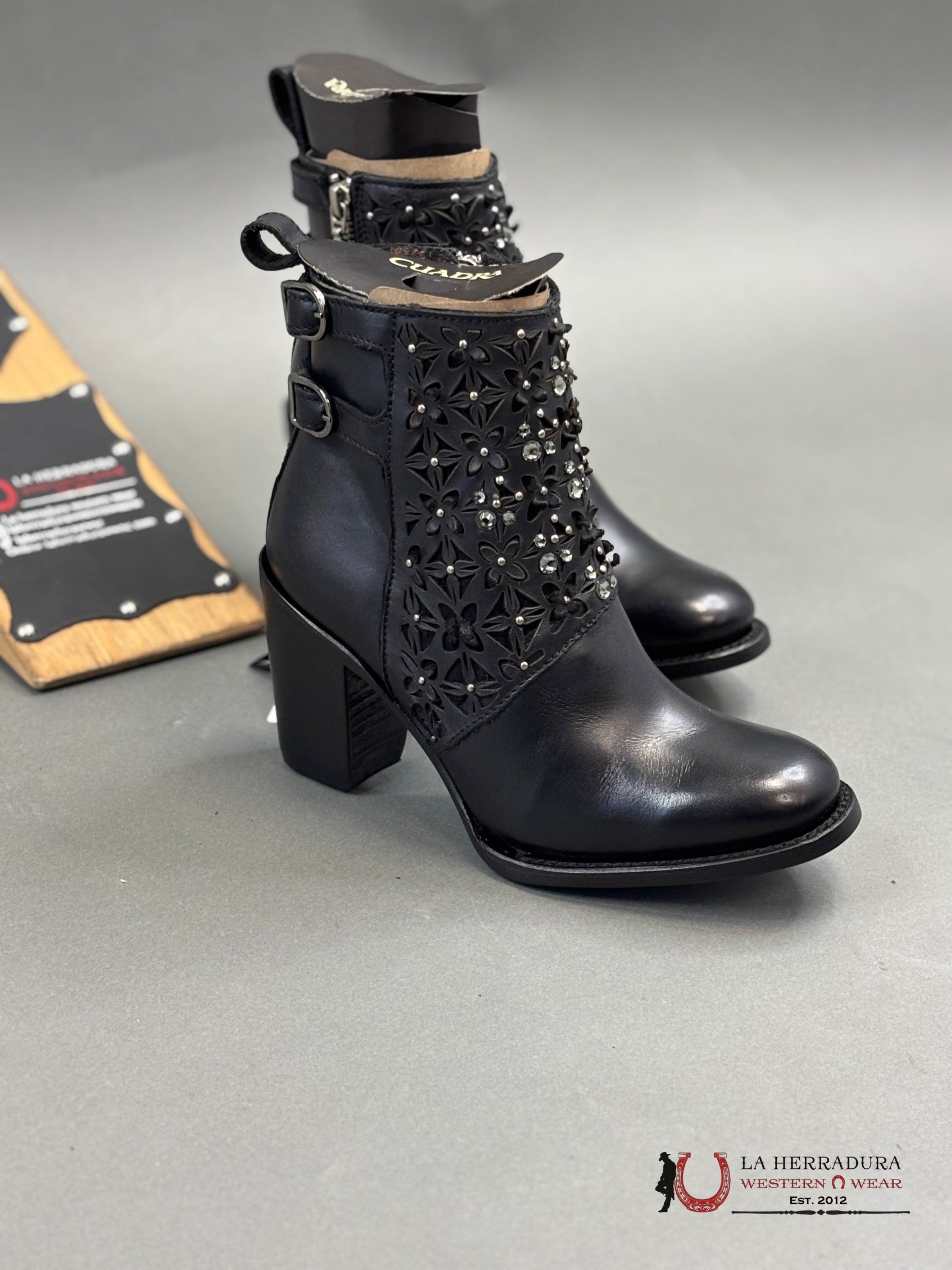 Cuadra Ladies Crystalized Heeled Black Short Boots Nova Negro Cu439 Botas Mujeres