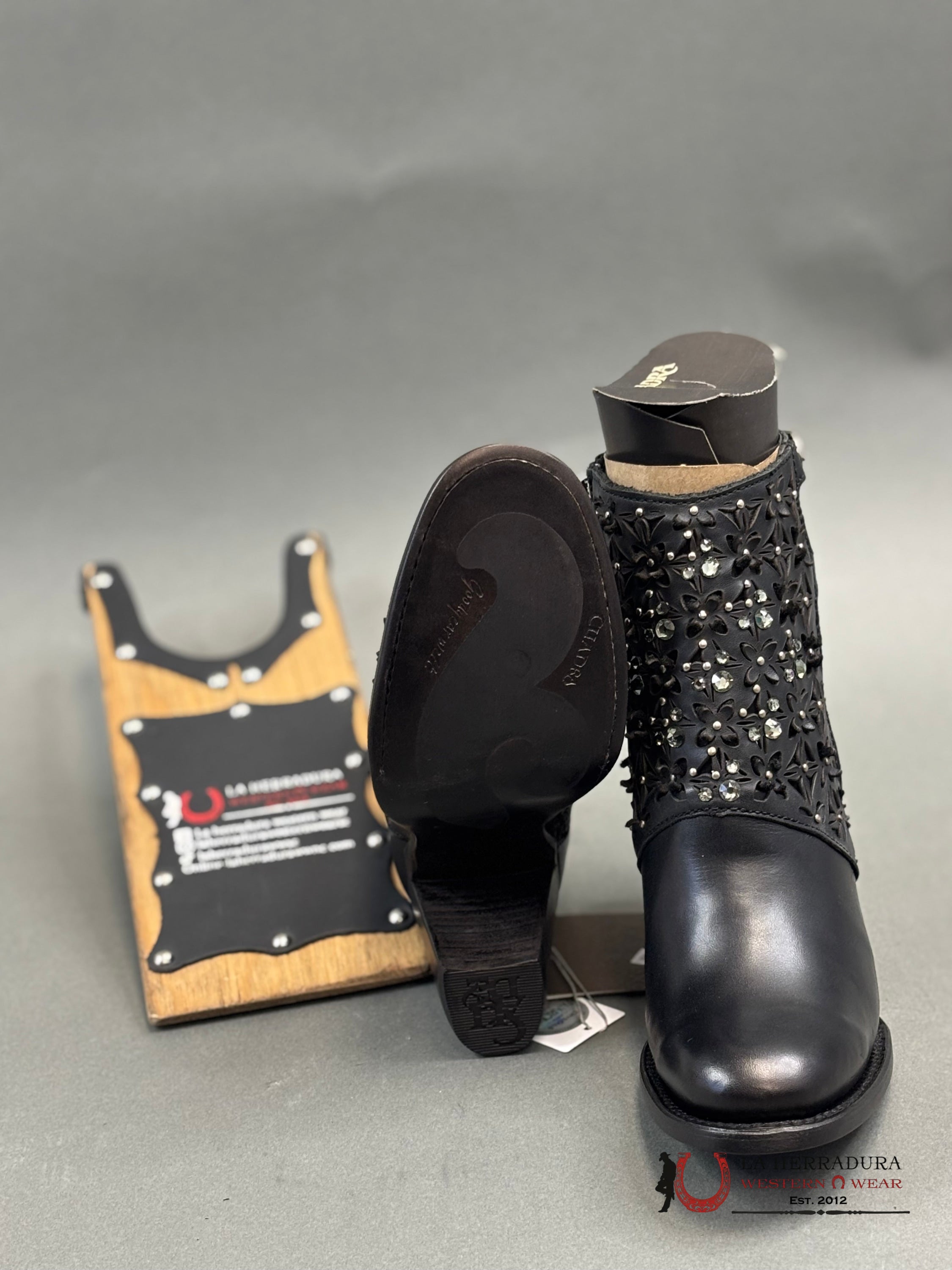 Cuadra Ladies Crystalized Heeled Black Short Boots Nova Negro Cu439 Botas Mujeres