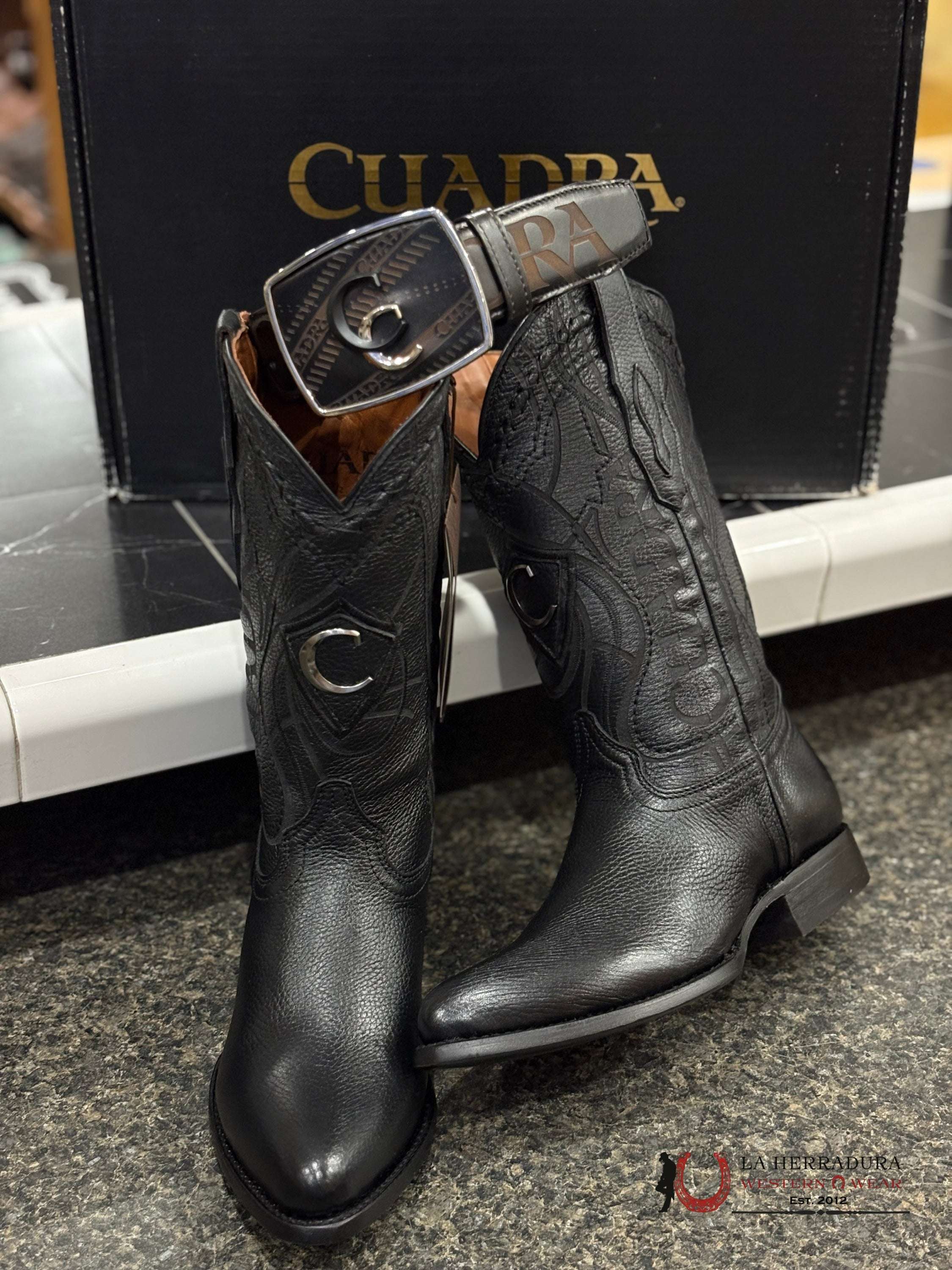CUADRA OVAL VENADO NEGRO- CU682 BOTAS HOMBRES