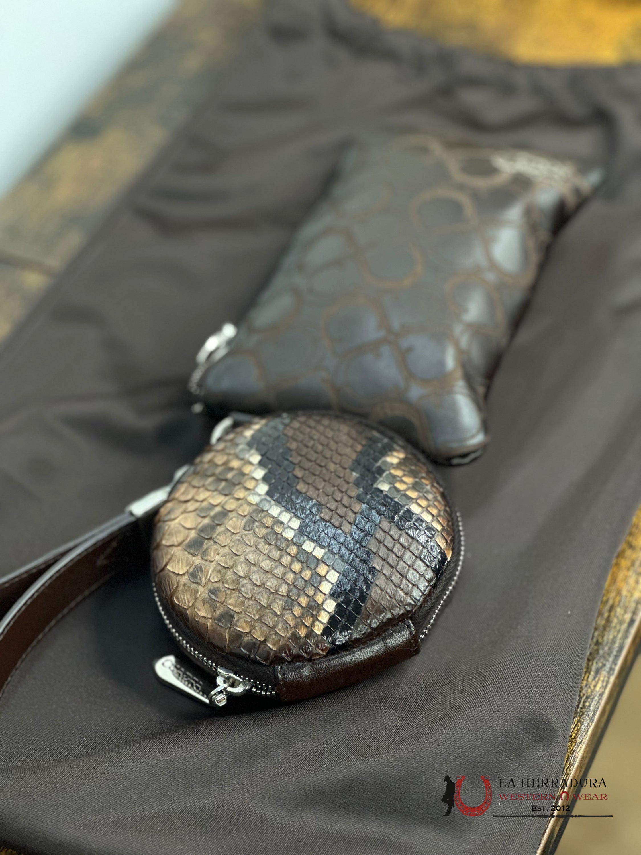 Cuadra Python Brown Wallet Ropa Mujeres