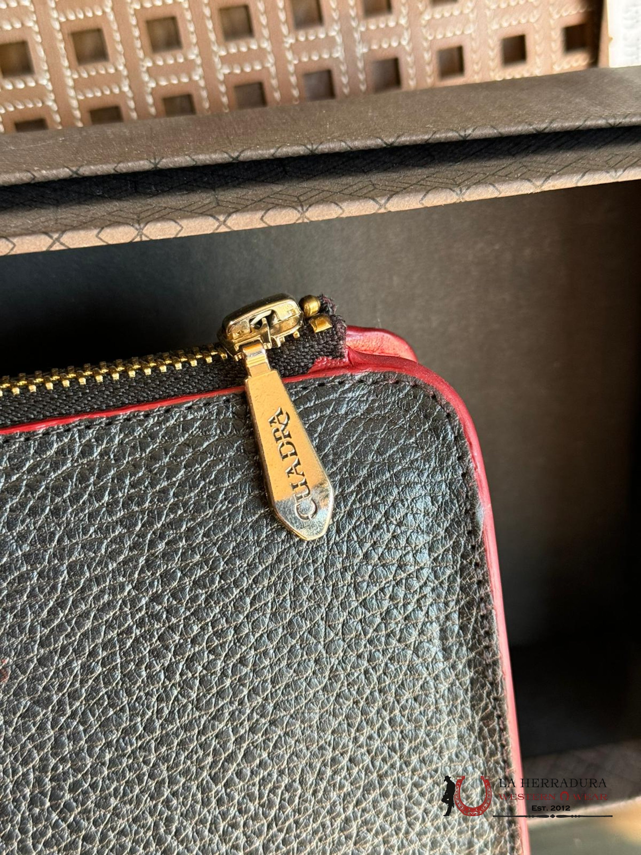 Cuadra Res Black Red Wallet Ropa Mujeres