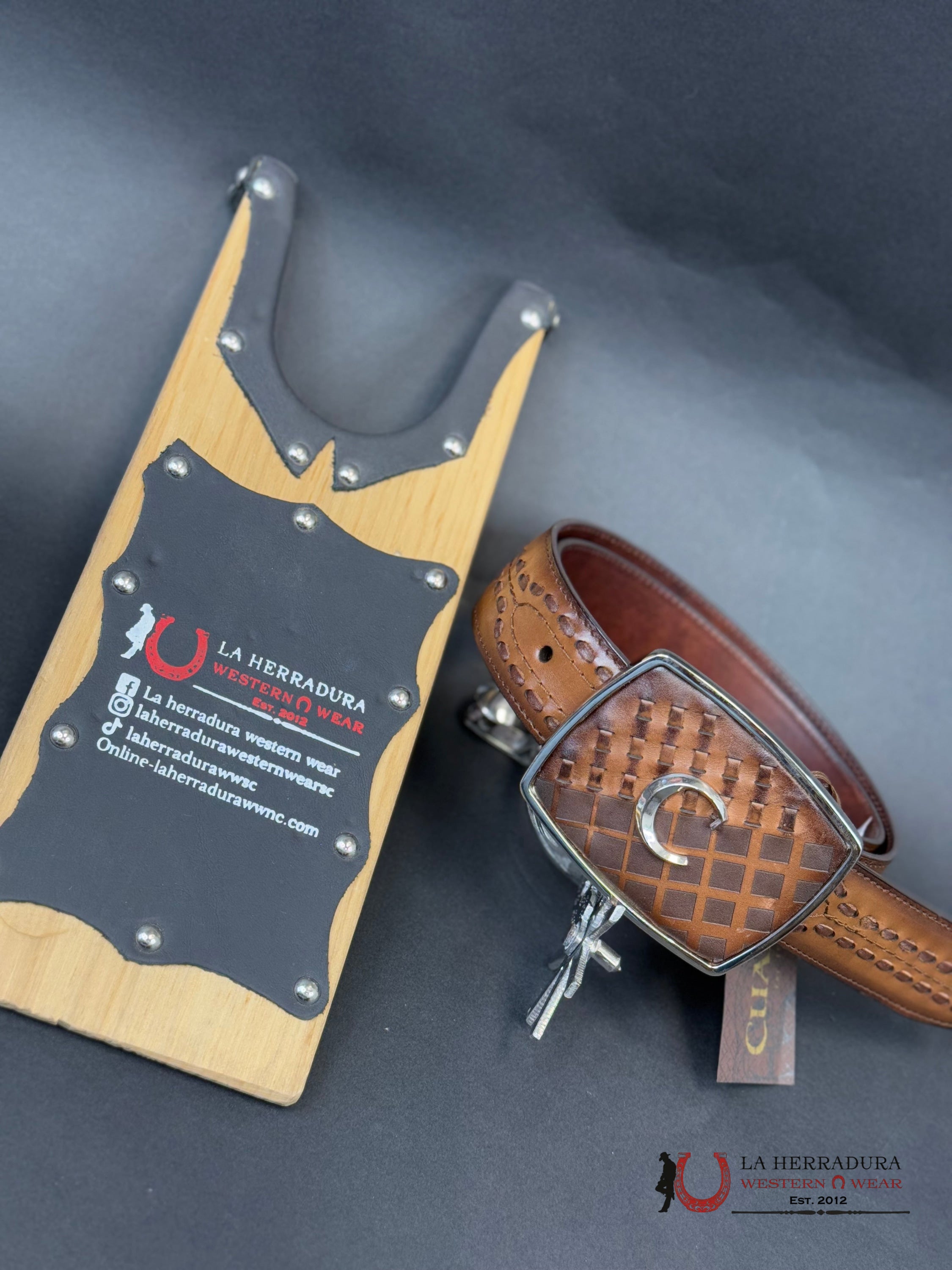 Cuadra Res Crust Maple Cinturones Hombres