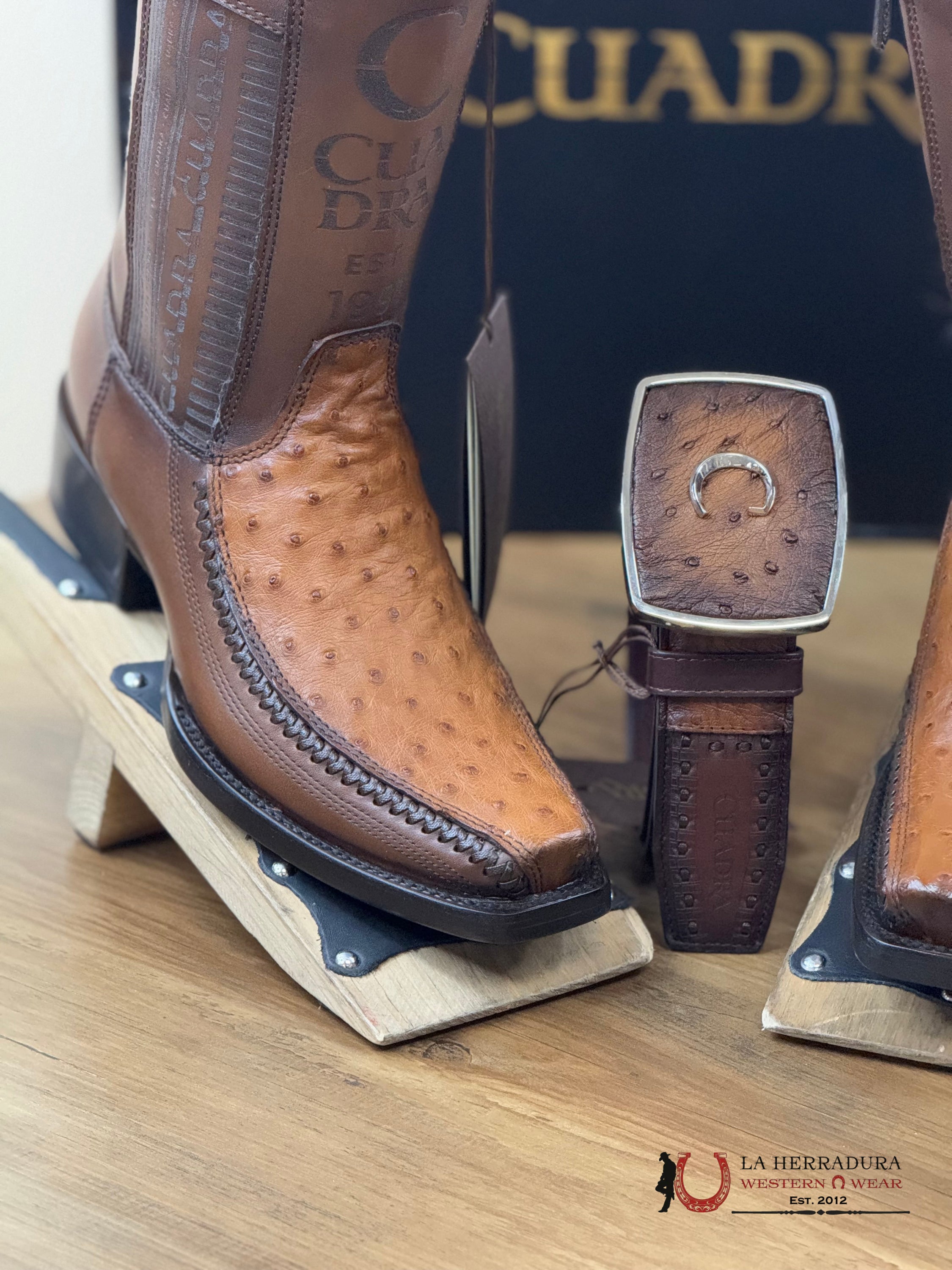 Cuadra Short Boot Ostritch Moroni Chestnut Laser & Woven Narrow Square Toe- 1J2Ka1 Botas Hombres