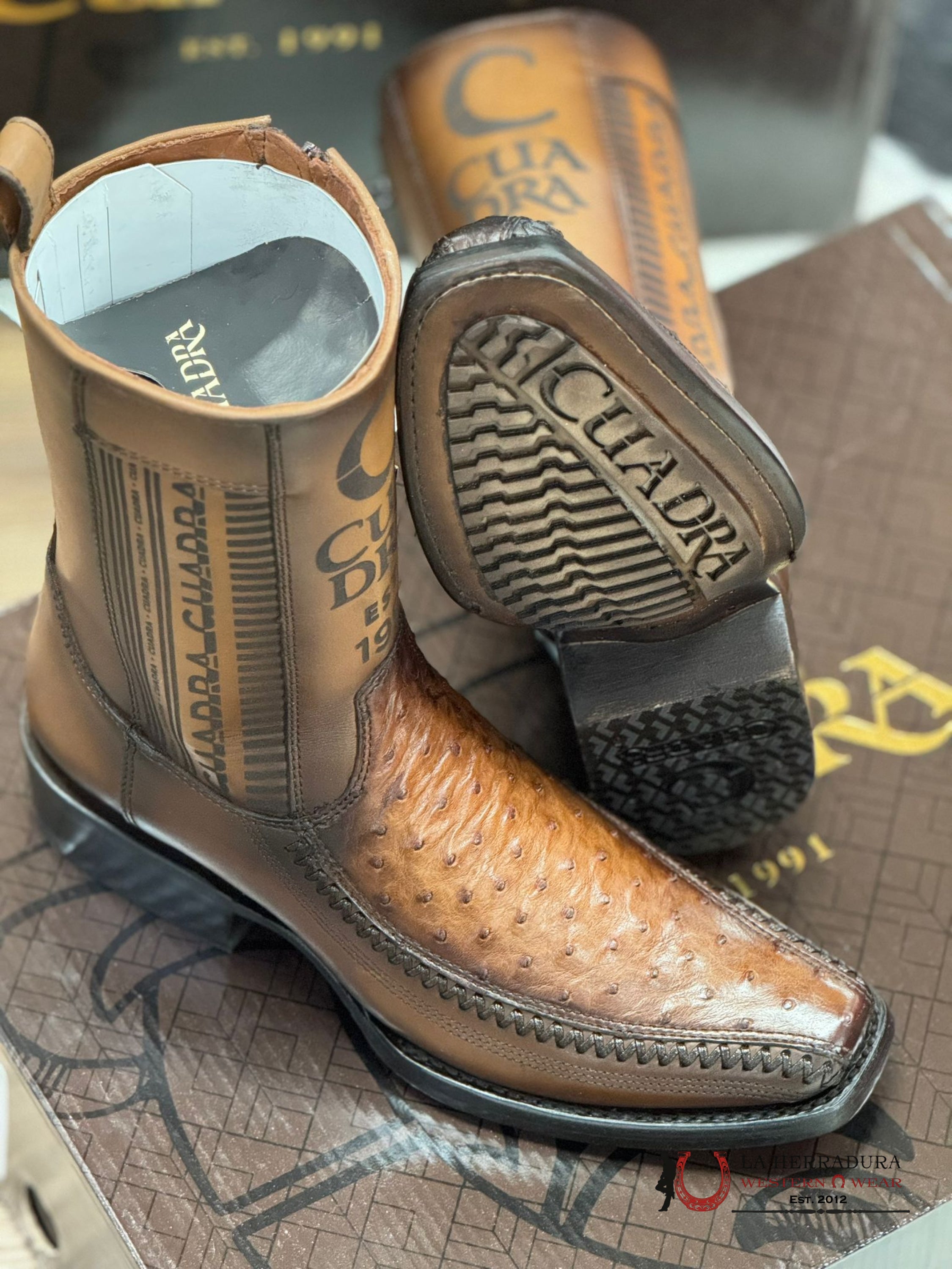 Cuadra Short Boot Ostritch Moroni Chestnut Laser & Woven Narrow Square Toe- 1J2Ka1 Botas Hombres