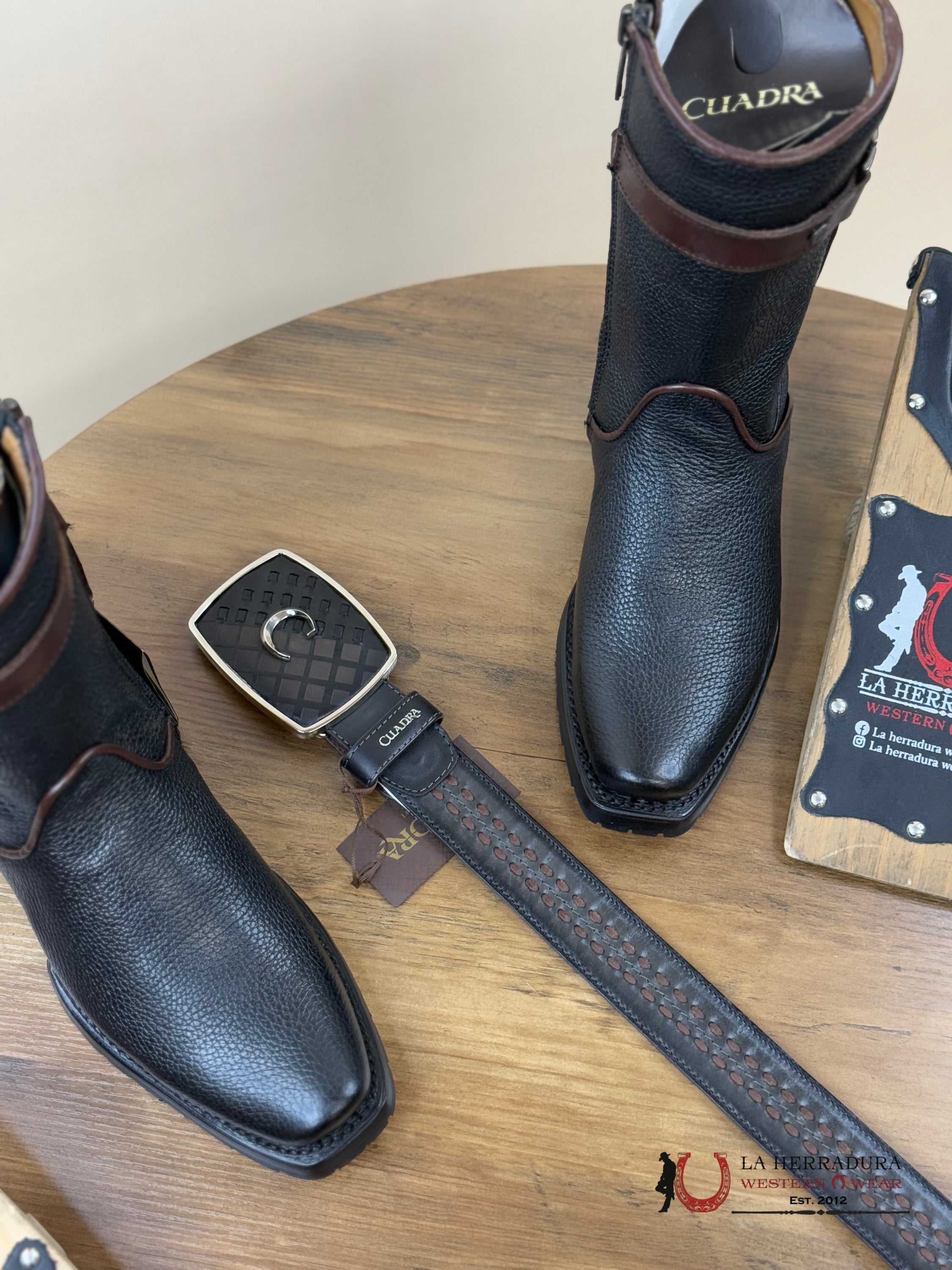 Cuadra Short Boot Res Santana Negro Lazer & Embroidery Narrow Square Toe- 1J2Jrs Botas Hombres