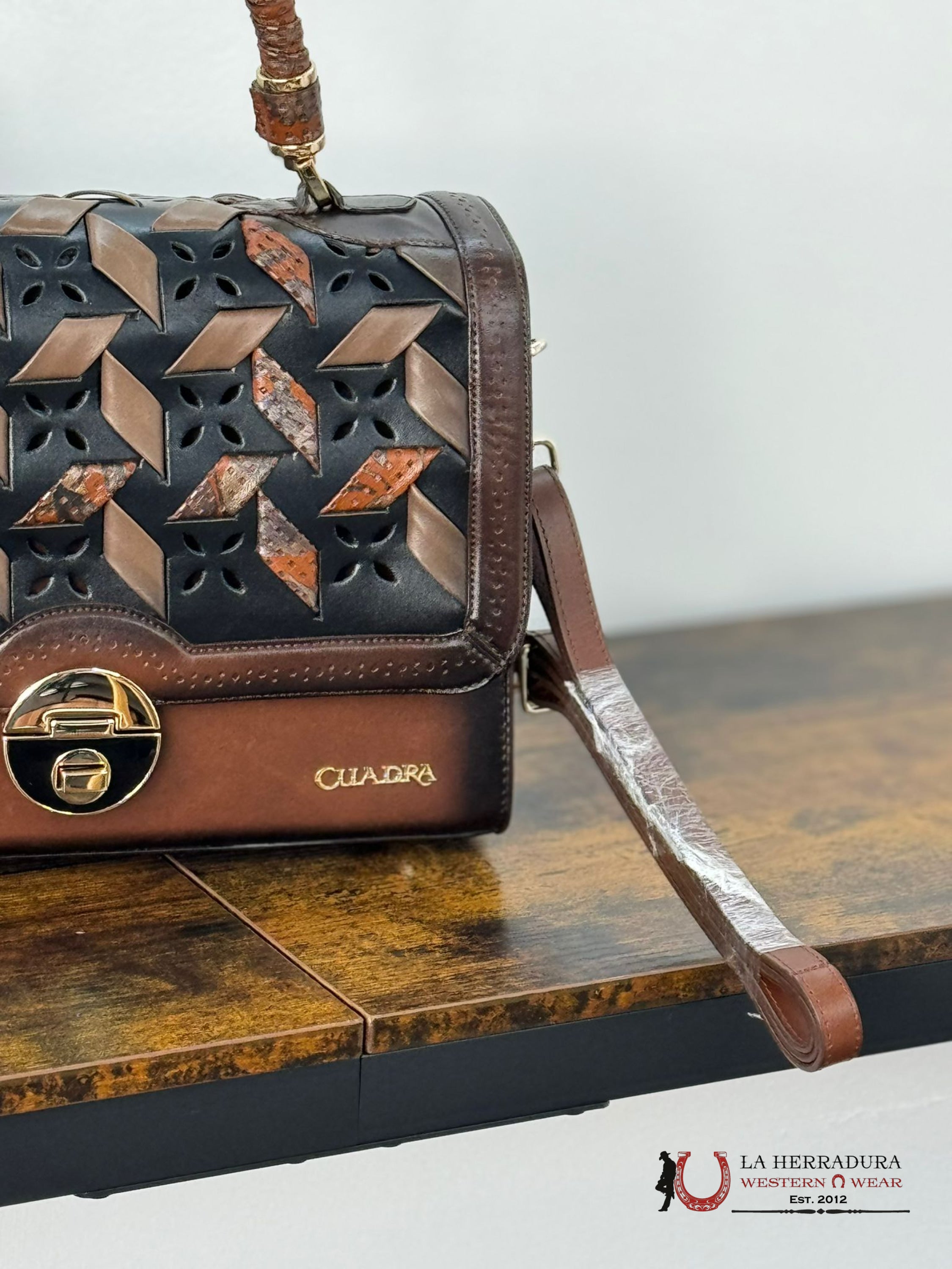 Cuandra Res Santana Tejido Hand Bag Ropa Mujeres