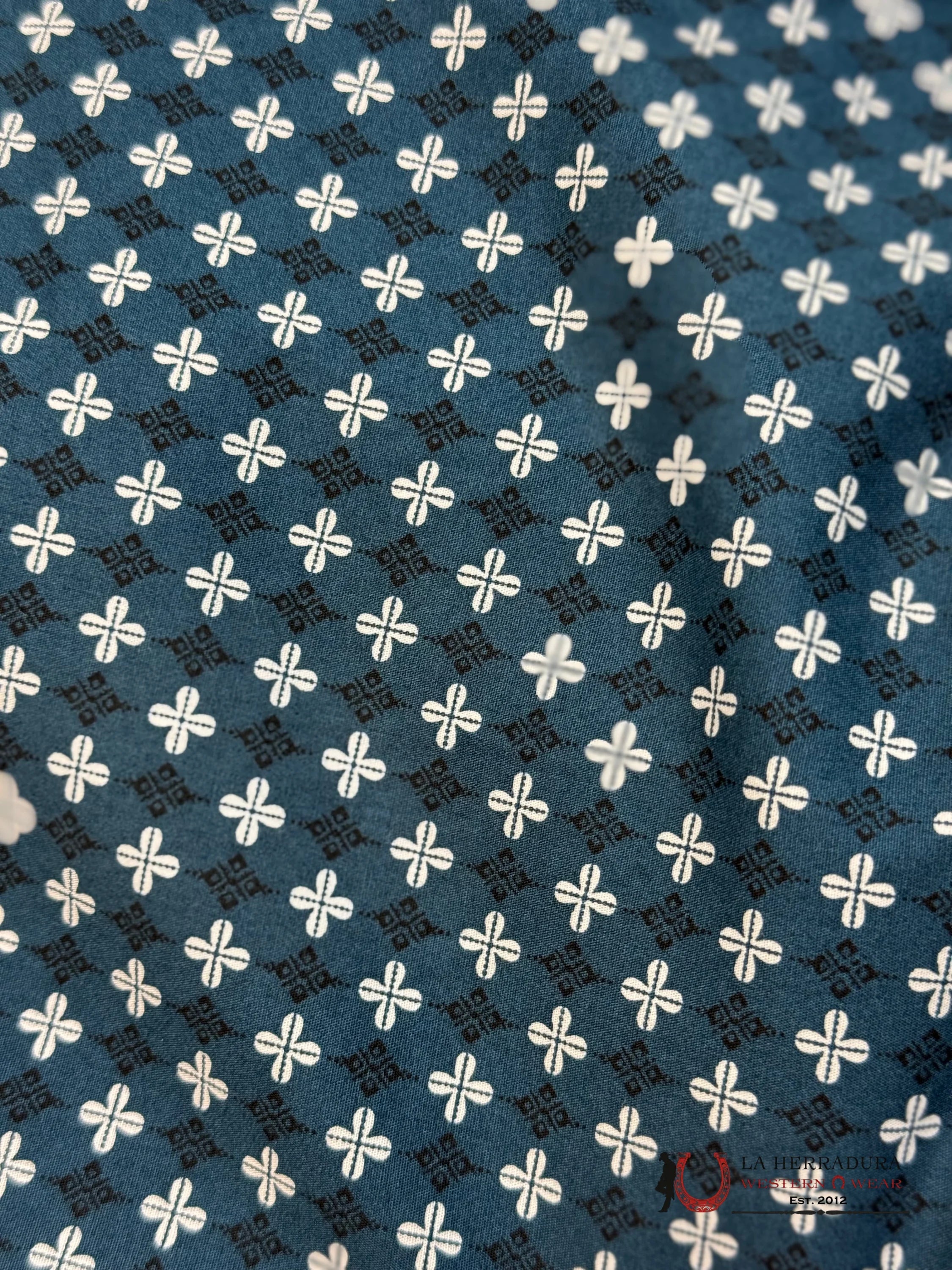 CUERO LINE MEN’S NAVY LONG SLEEVE STRIPED PRINT ROPA HOMBRES