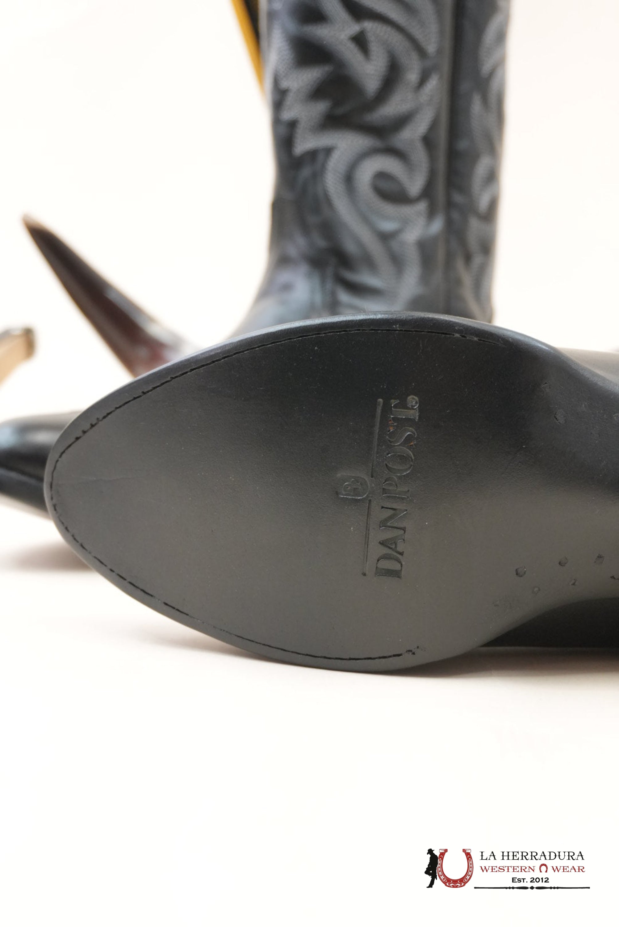 DAN POST BLACK MIGNON CORONA ROUND TOE BOOT MENS BOTAS MUJERES