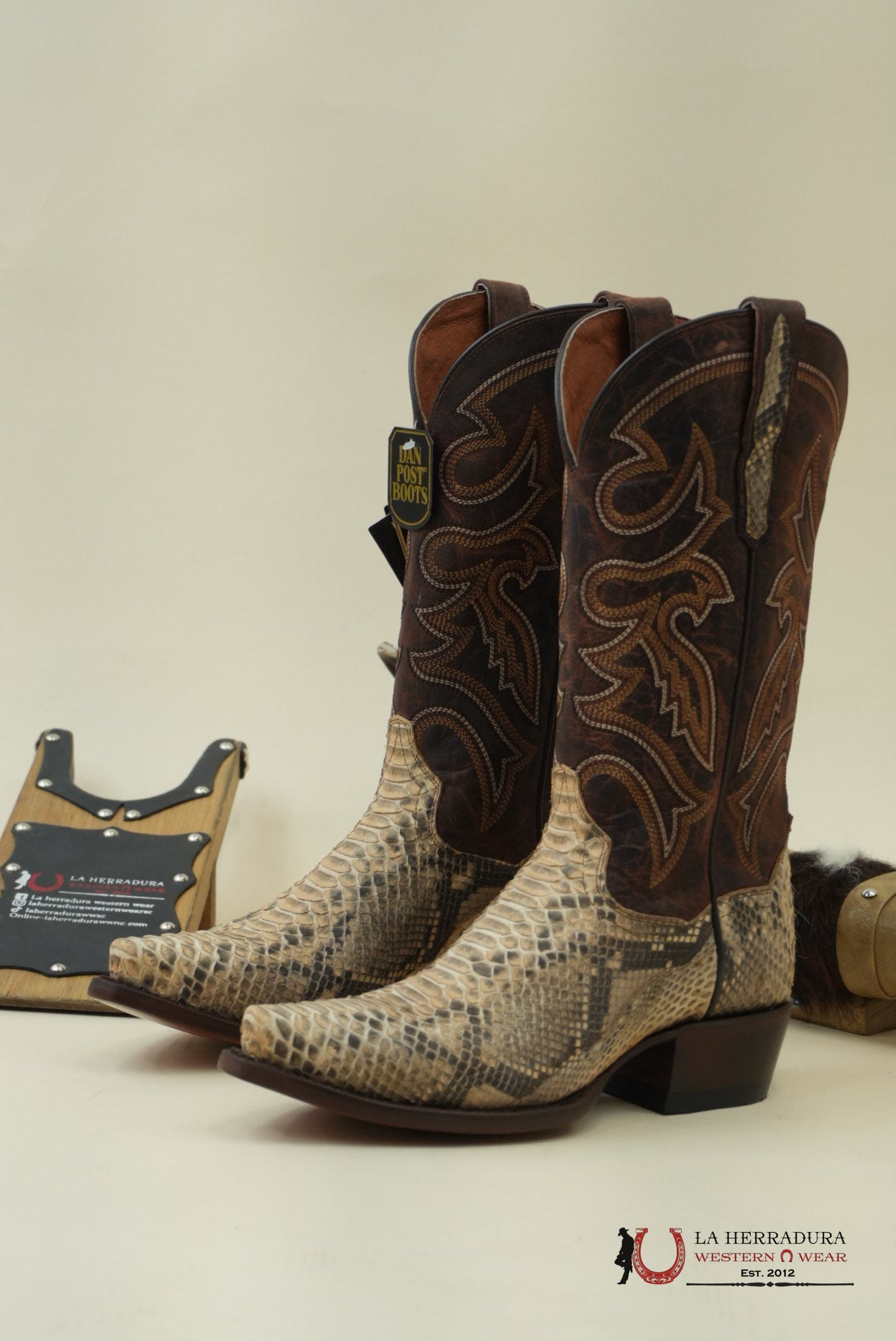 DAN POST SAND/BROWN PYTHON STRURGIS BOOT MENS BOTAS MUJERES