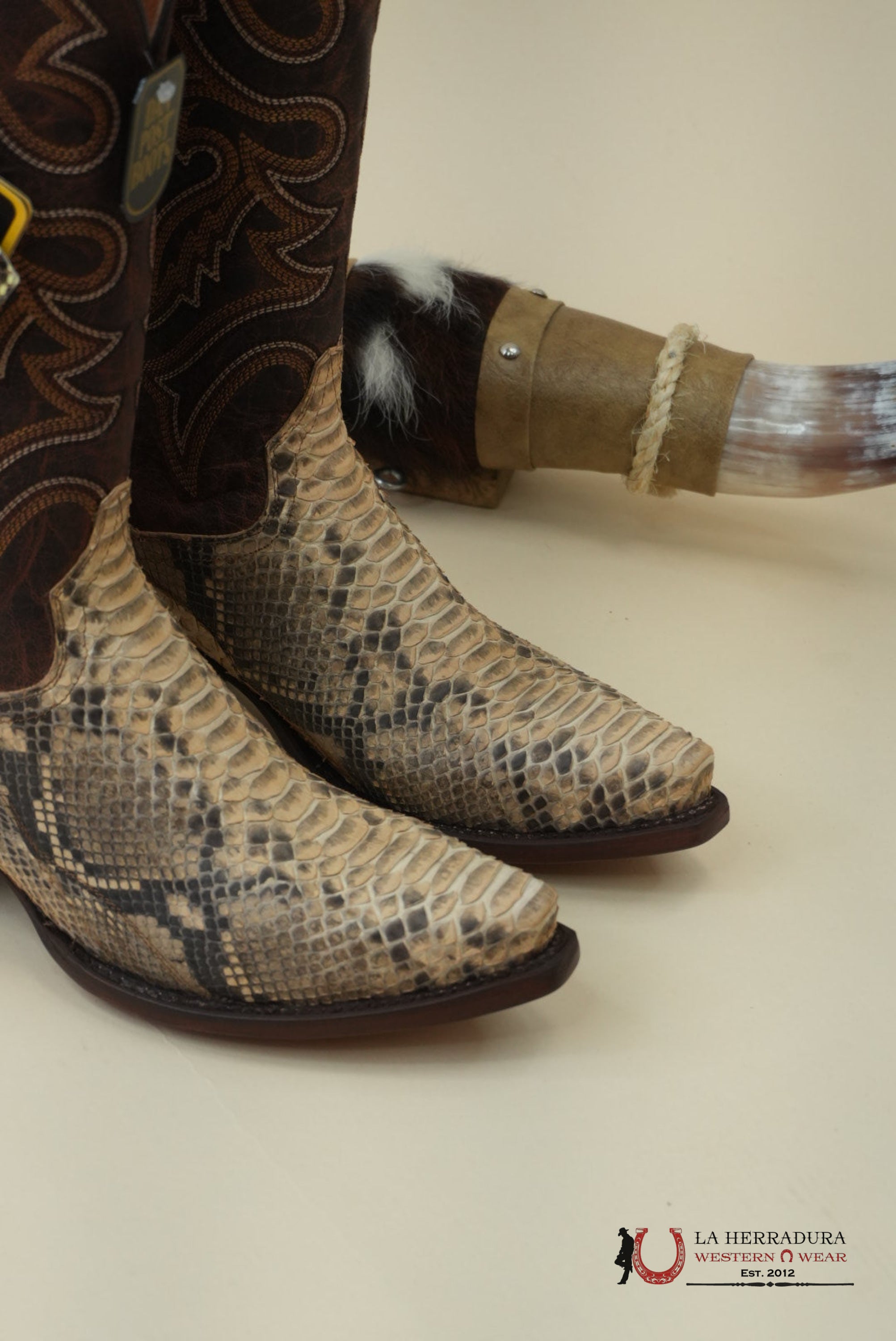 DAN POST SAND/BROWN PYTHON STRURGIS BOOT MENS BOTAS MUJERES