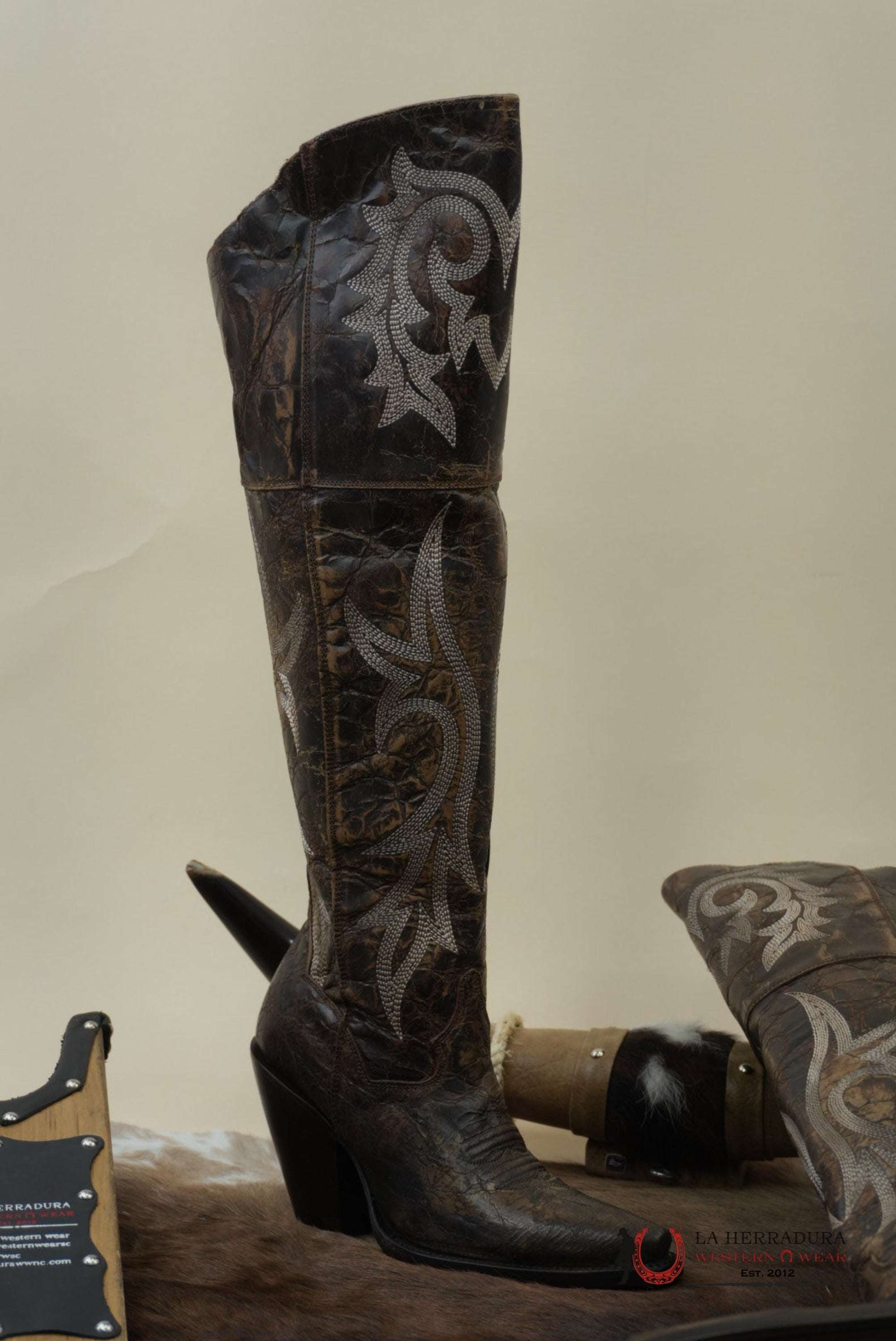 DAN POST BROWN JILTED LEATHER SNIP TOE TALL BOOT WOME BOTAS MUJERES