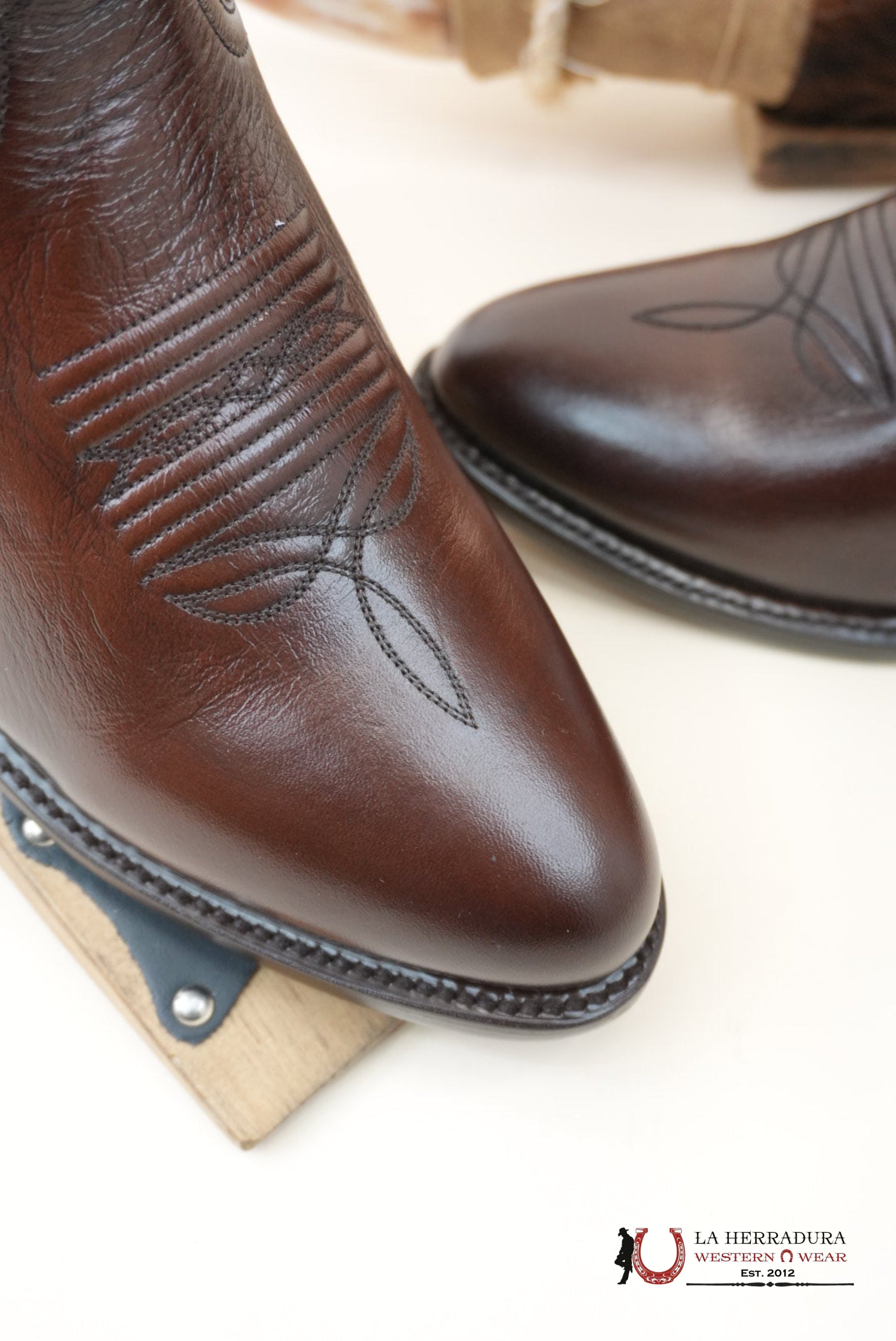 DAN POST TAN MIGNON CORONA ROUND TOE MEN BOOT BOTAS MUJERES