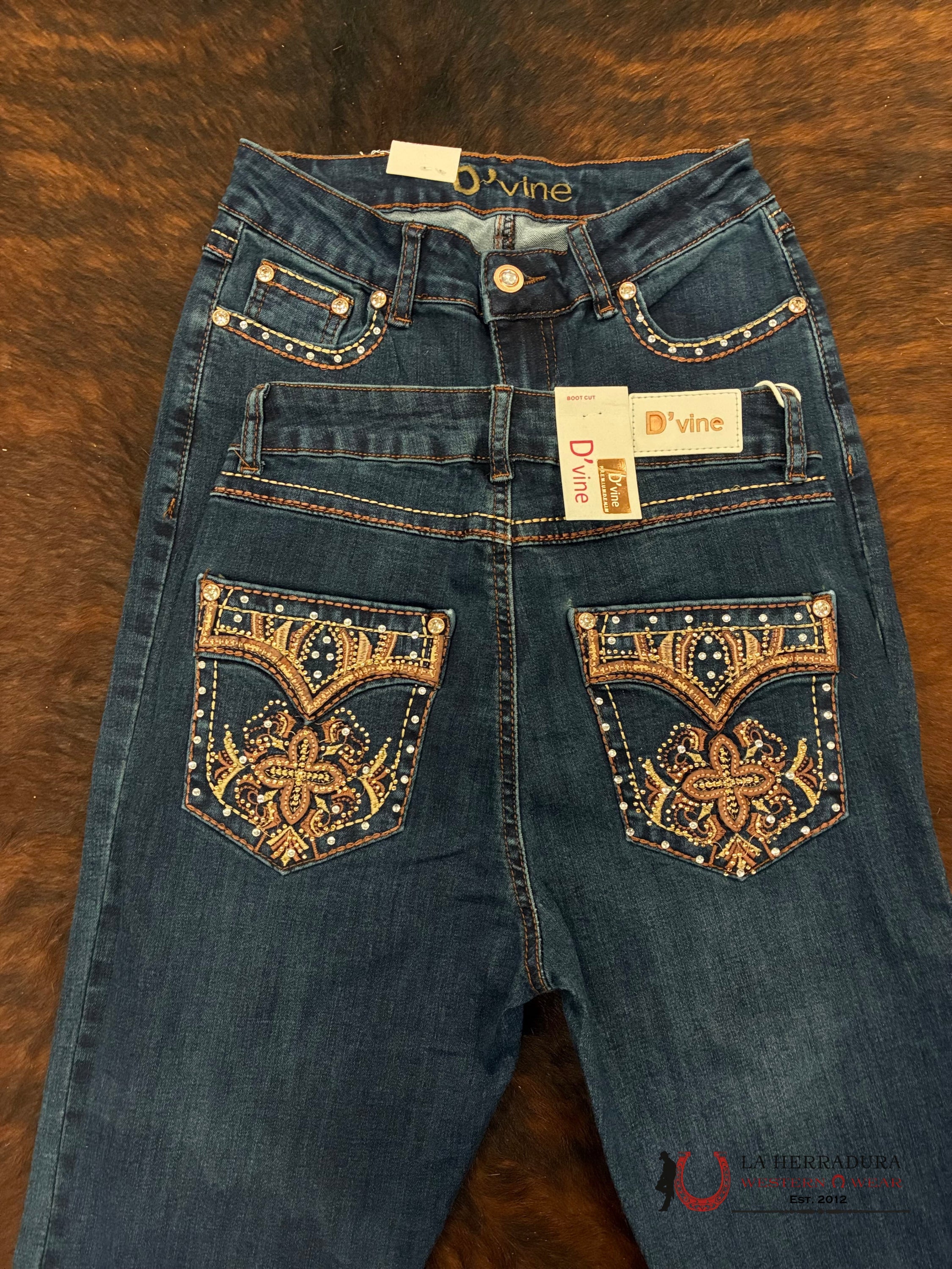 D’VINE ANTIQUE BLUE BROWN STITCHING BROWN AND GOLD FLOWER EMBROIDERY BOOT CUT AD-595 ROPA MUJERES