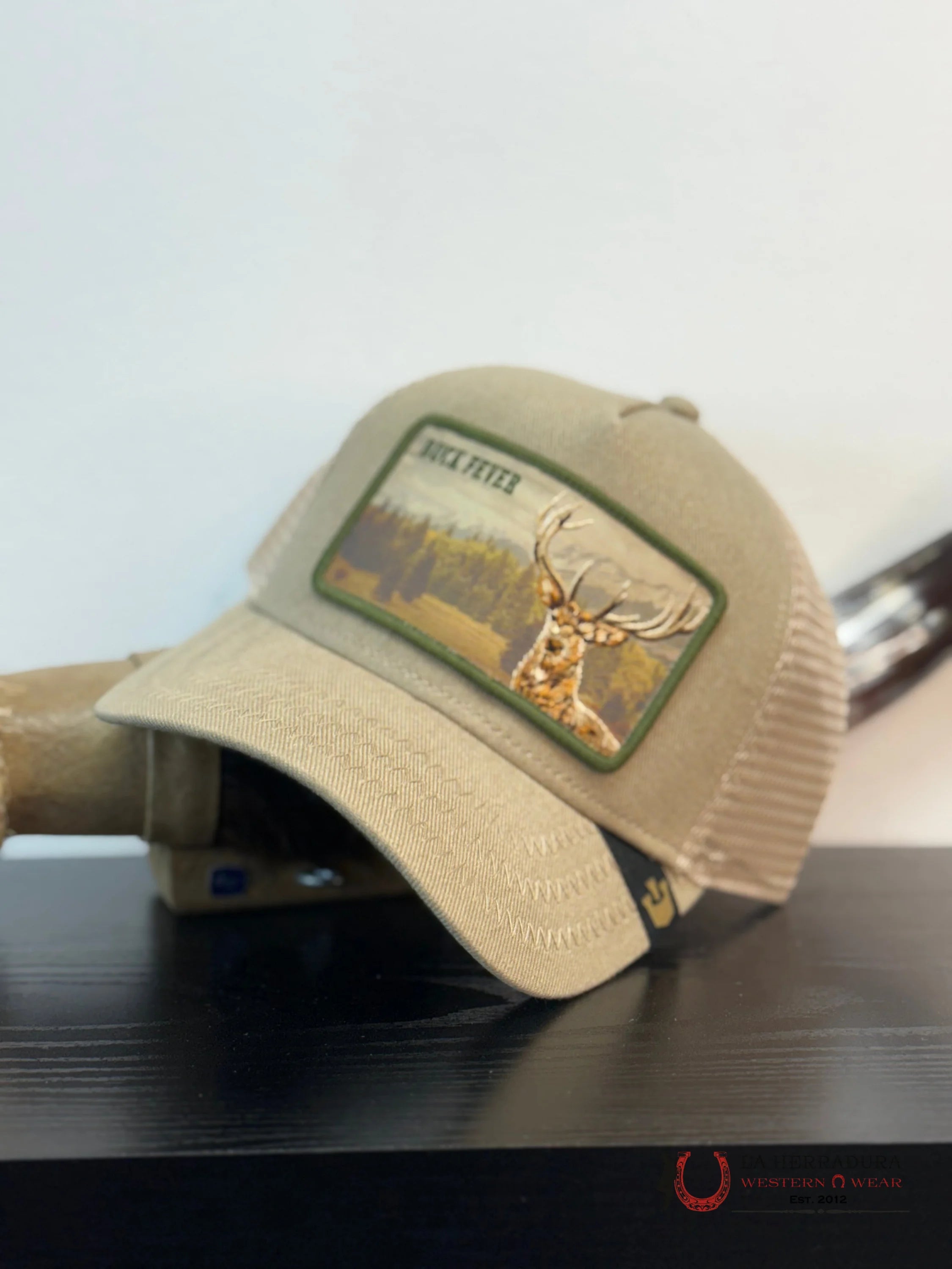 EXOTIC ANIMAL Style BUCK FEVER COW CAP