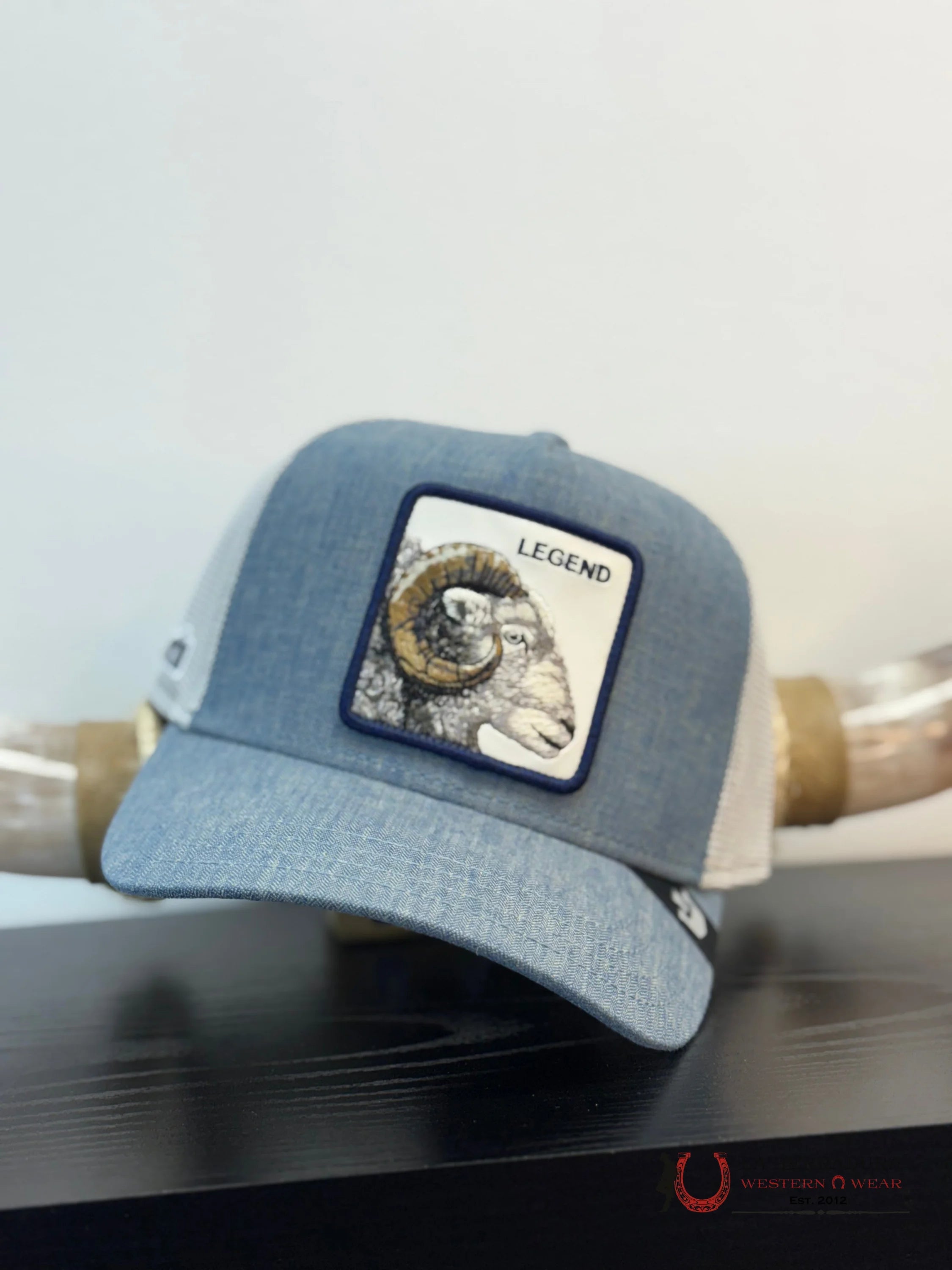 EXOTIC ANIMAL Style SUITED LEGEND COW CAP