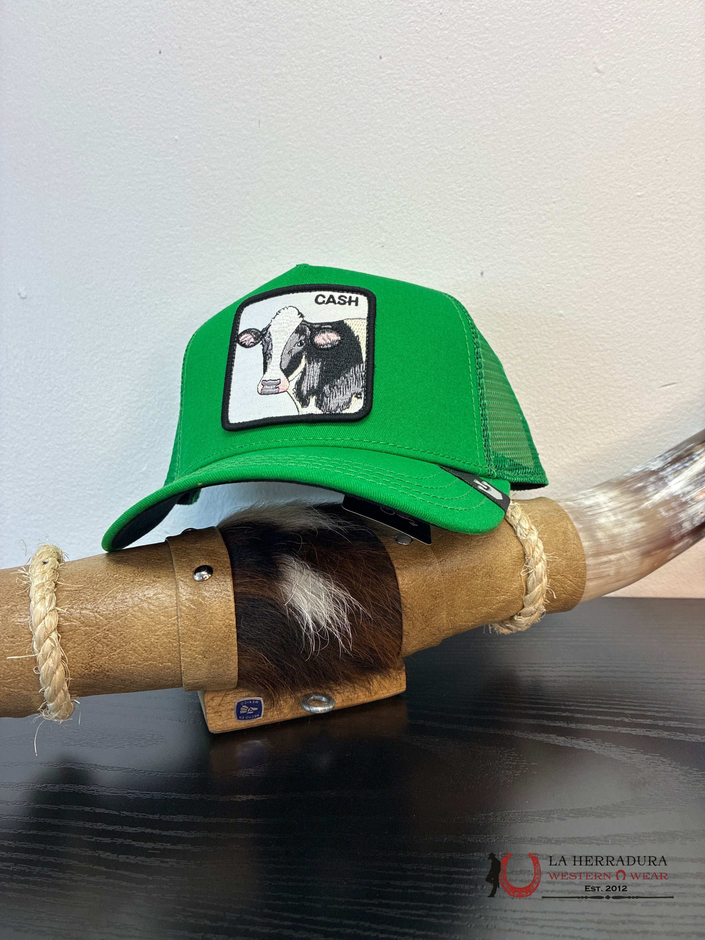 EXOTIC ANIMAL Style THE CASH COW CAP