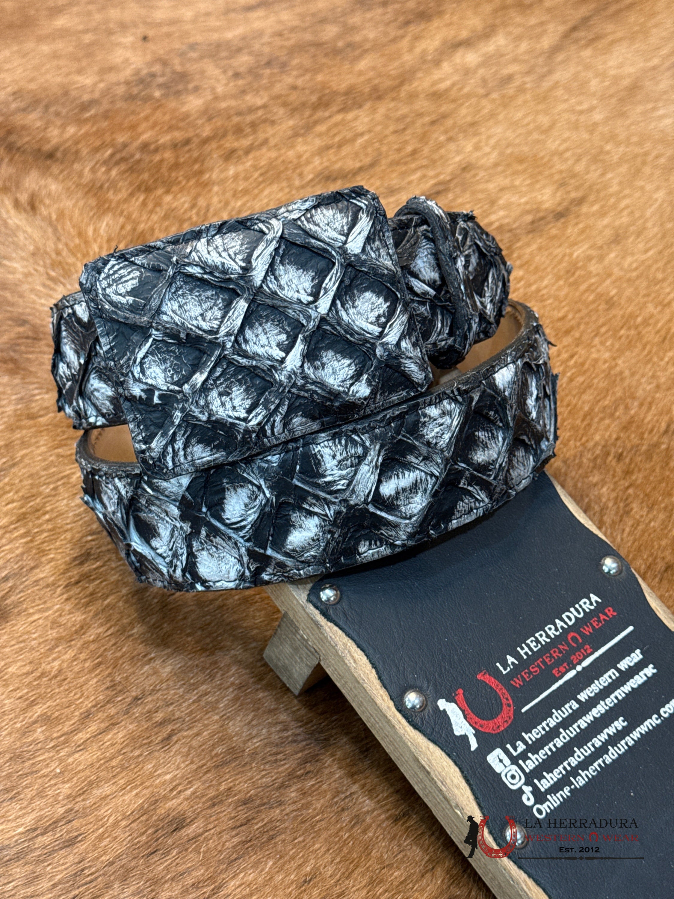 EXOTIC FISH CHARCOAL RUSTIC GREY BELT SQUARE BUCKLE CINTURONES HOMBRES