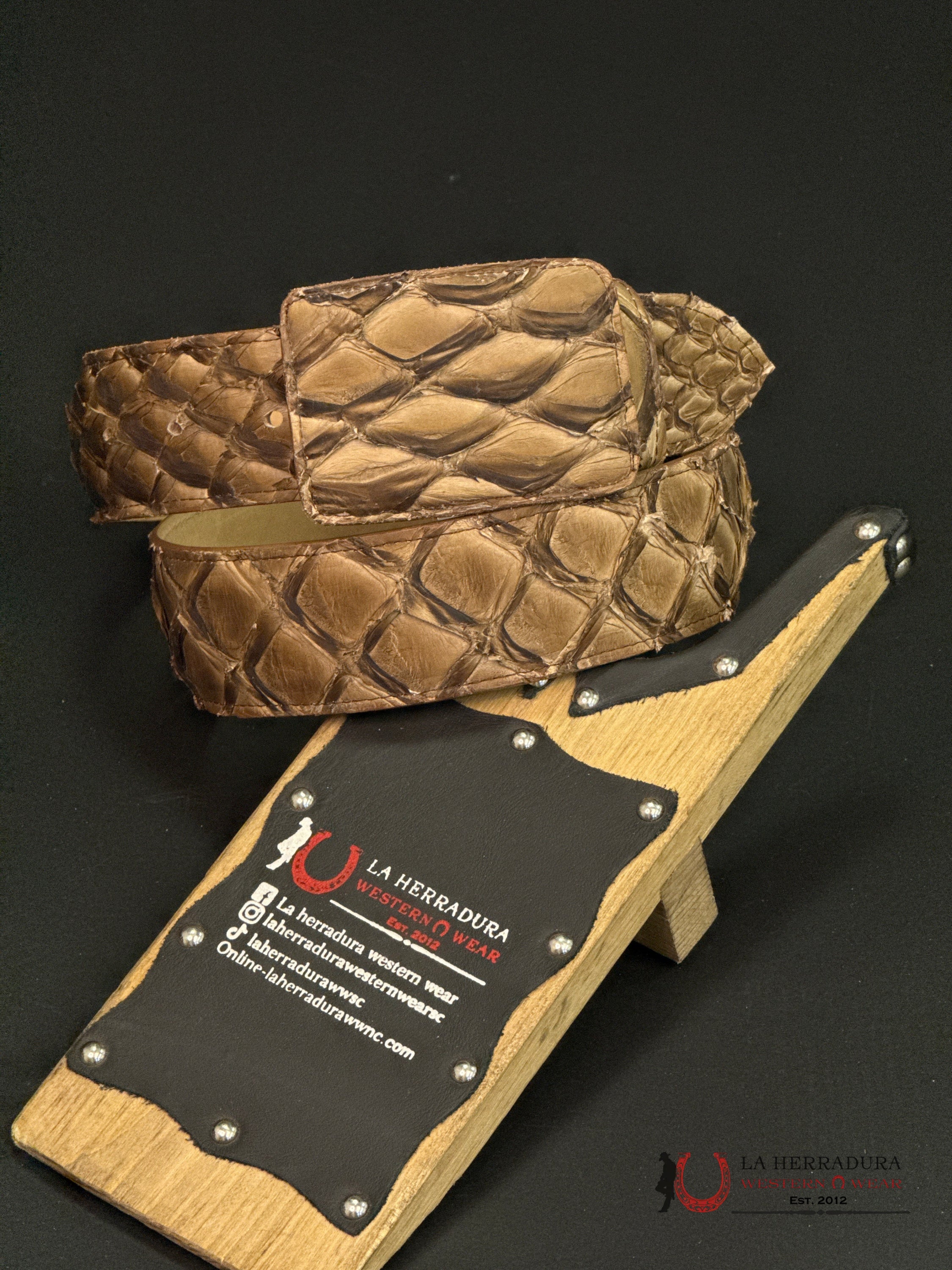 EXOTIC FISH ICE COFFEE SQUARE BUCKLE CINTURONES HOMBRES