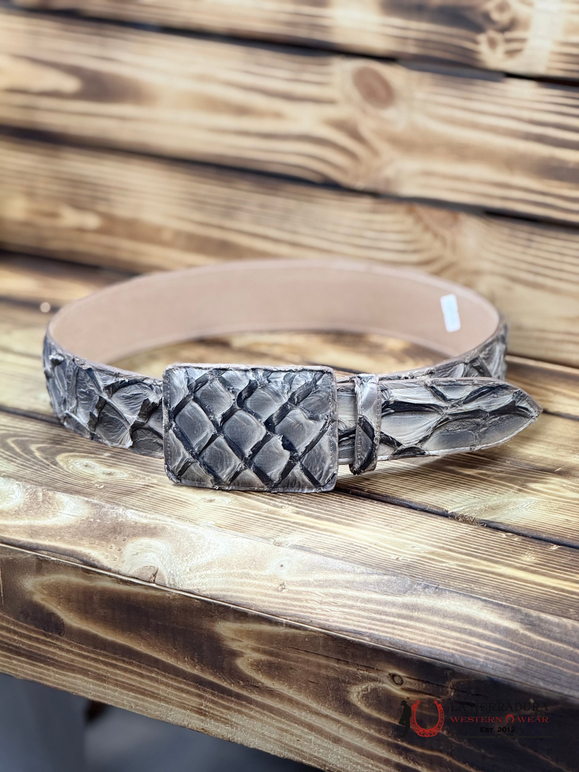 EXOTIC FISH SAVANNA TAN BELT SQUARE BUCKLE CINTURONES HOMBRES