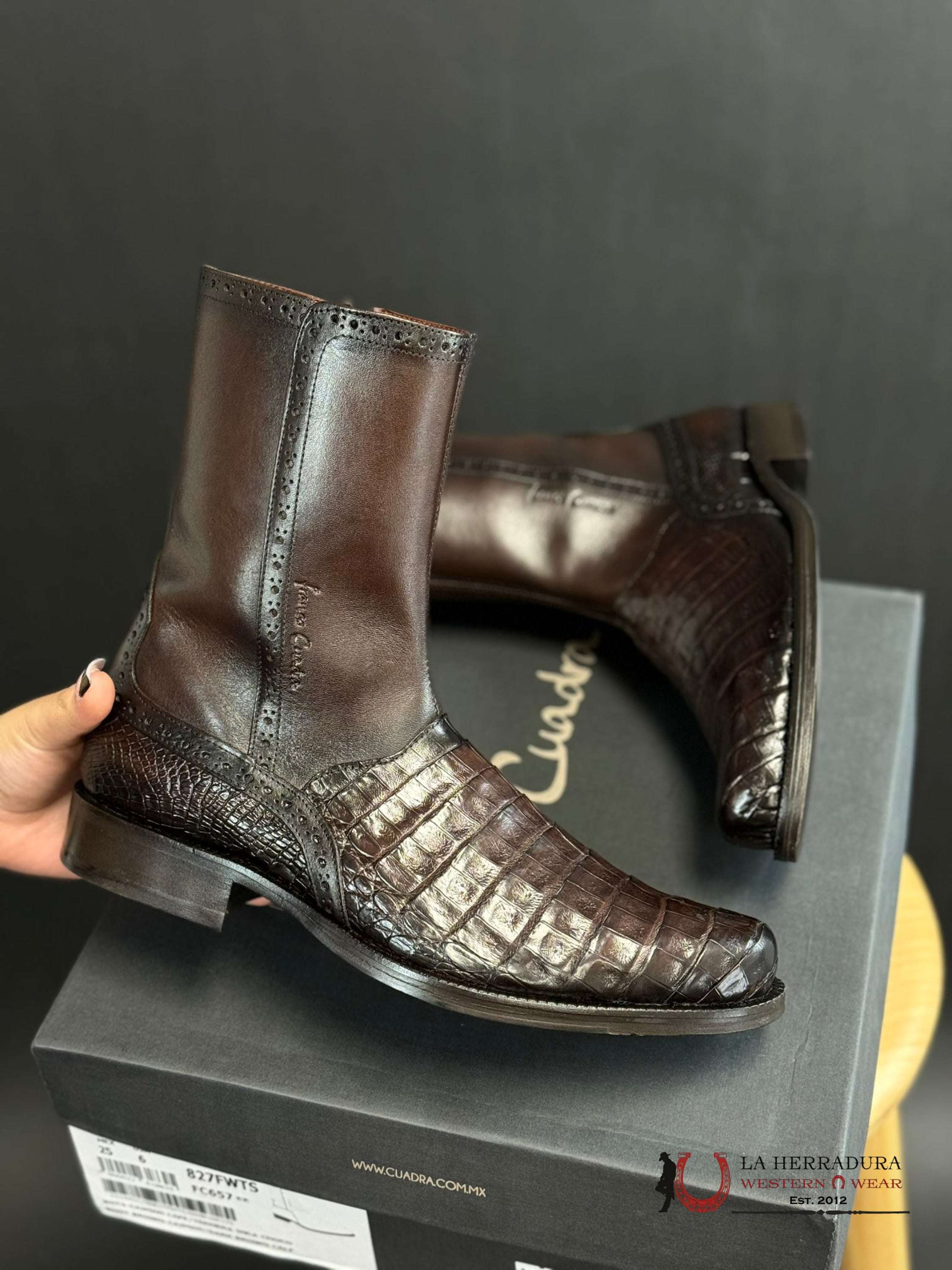 Franco Cuadra Short Boots Caiman Dark Brown Calf Narrow Round Toe Botas Hombres