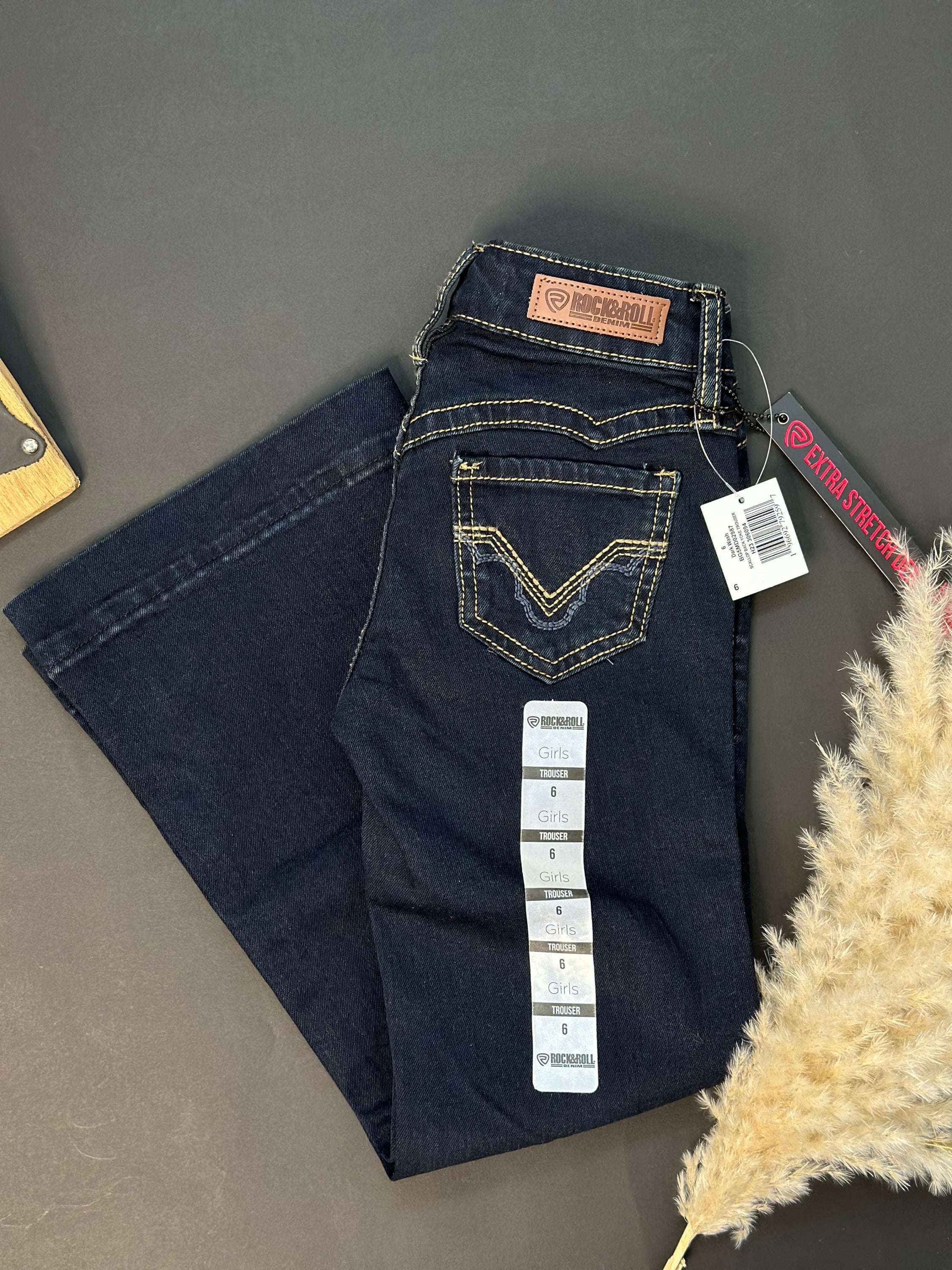 Girls Rock&Roll Dark Wash Scallop Back Yoke Trouser Jean Niños