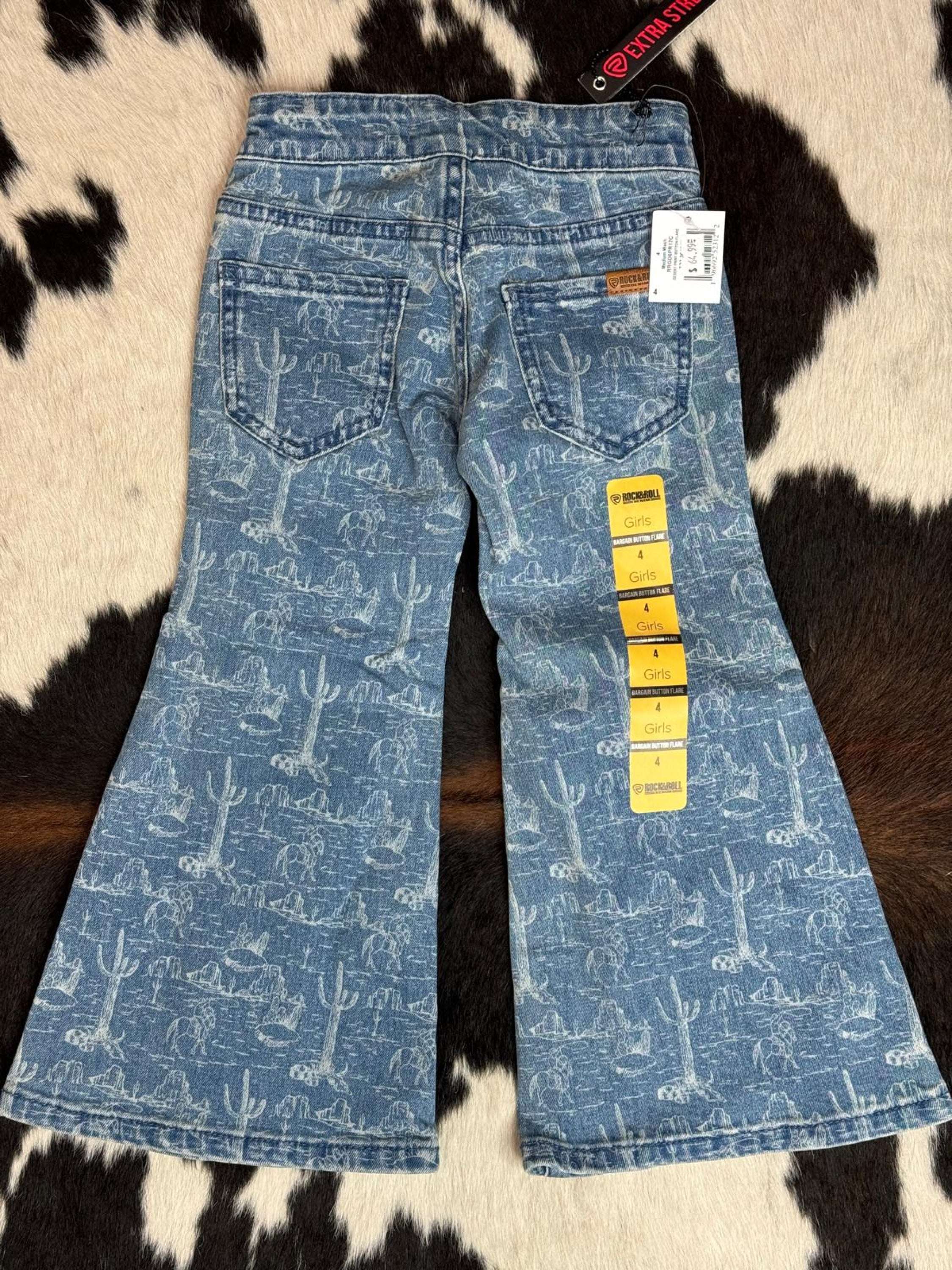 Girls Rock & Roll Medium Wash Desert Print Button Flare Niños