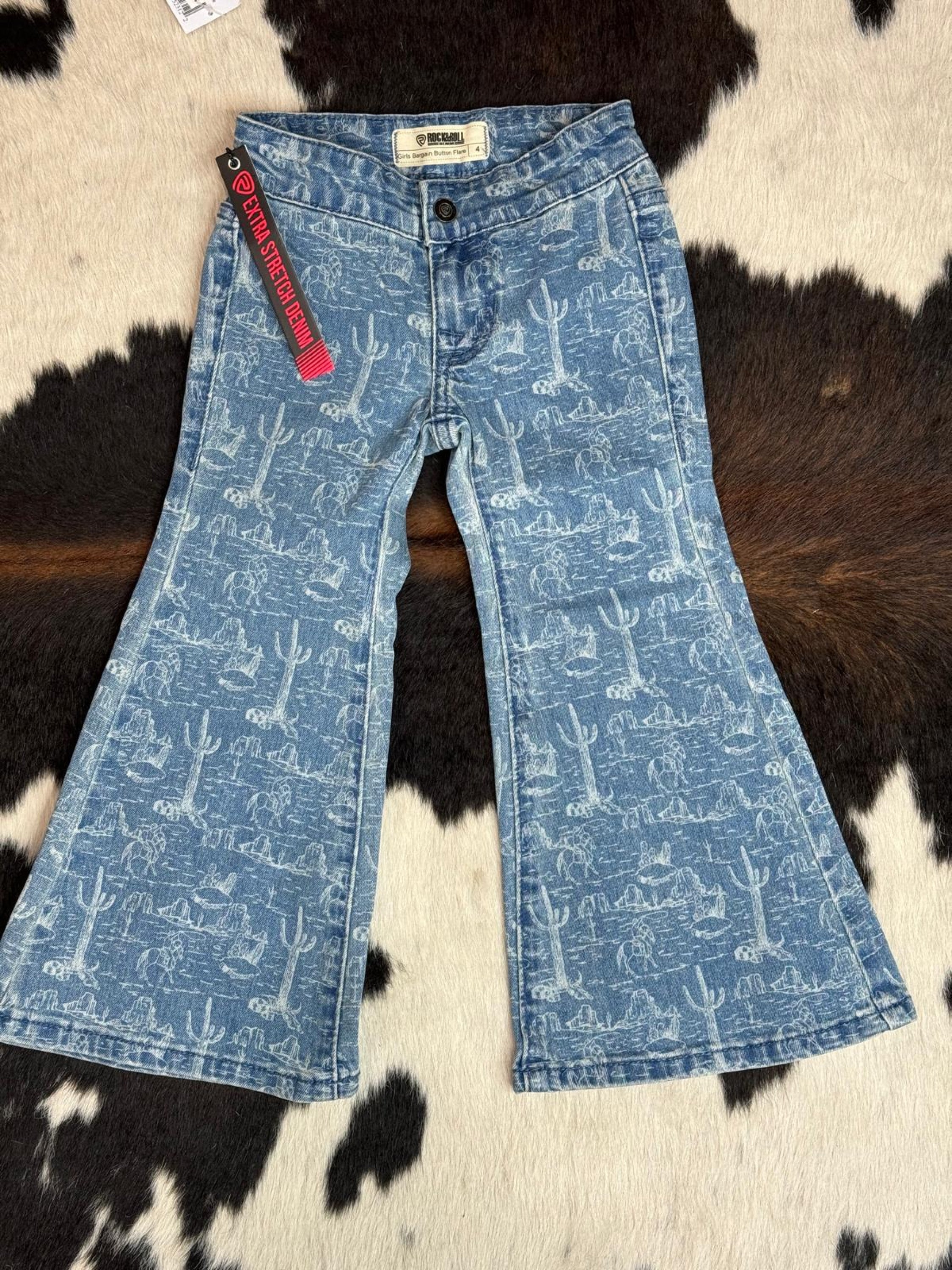 Girls Rock & Roll Medium Wash Desert Print Button Flare Niños