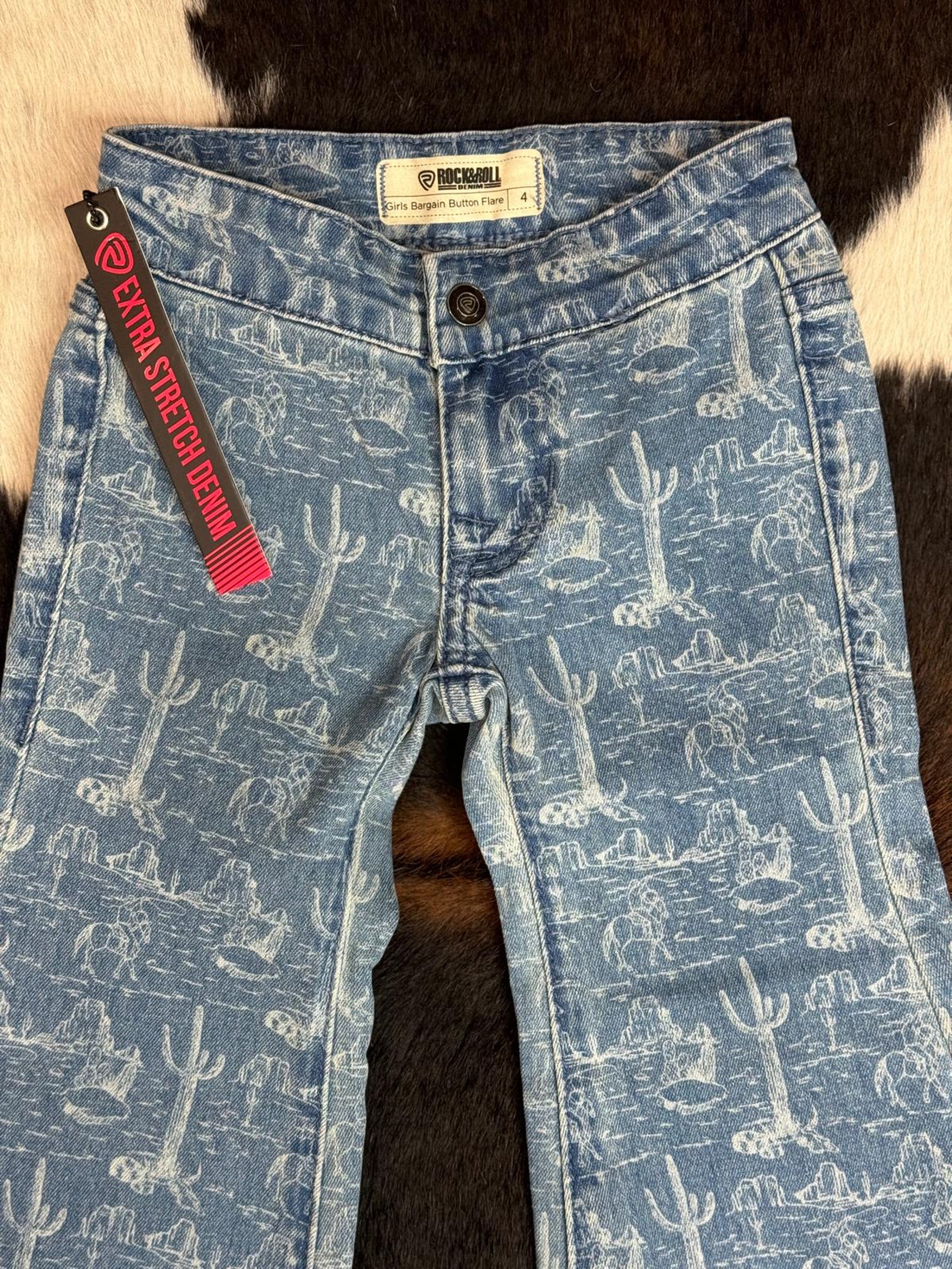 Girls Rock & Roll Medium Wash Desert Print Button Flare Niños