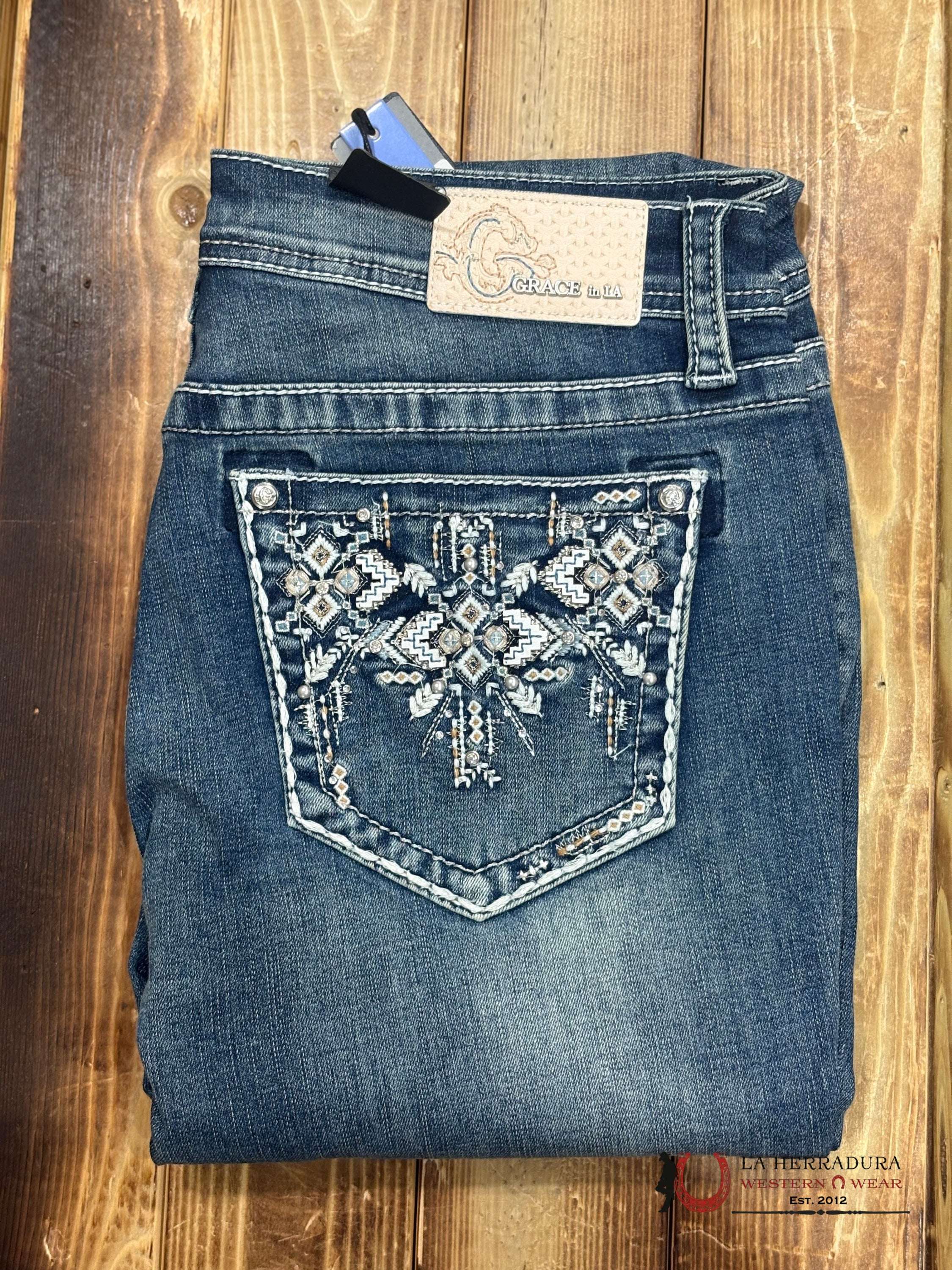 GRACE IN LA WOMEN’S LIGHT WASH LINE DIAMOND AZTEC POCKET EASY FIT BOOT CUT JEANS EB51732