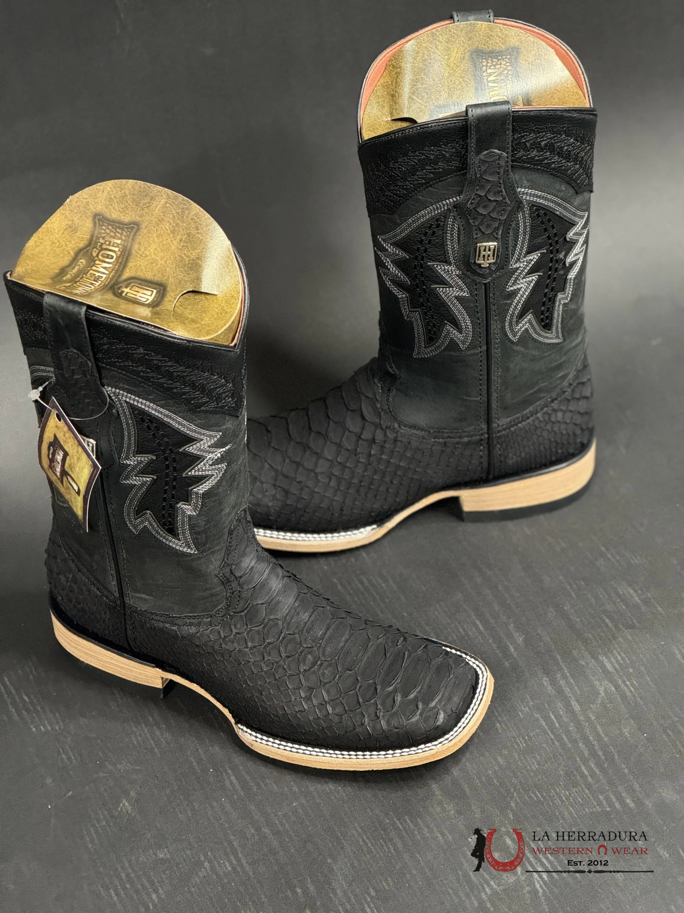 Hometown Men Python Black Matte Square Toe Botas Hombres