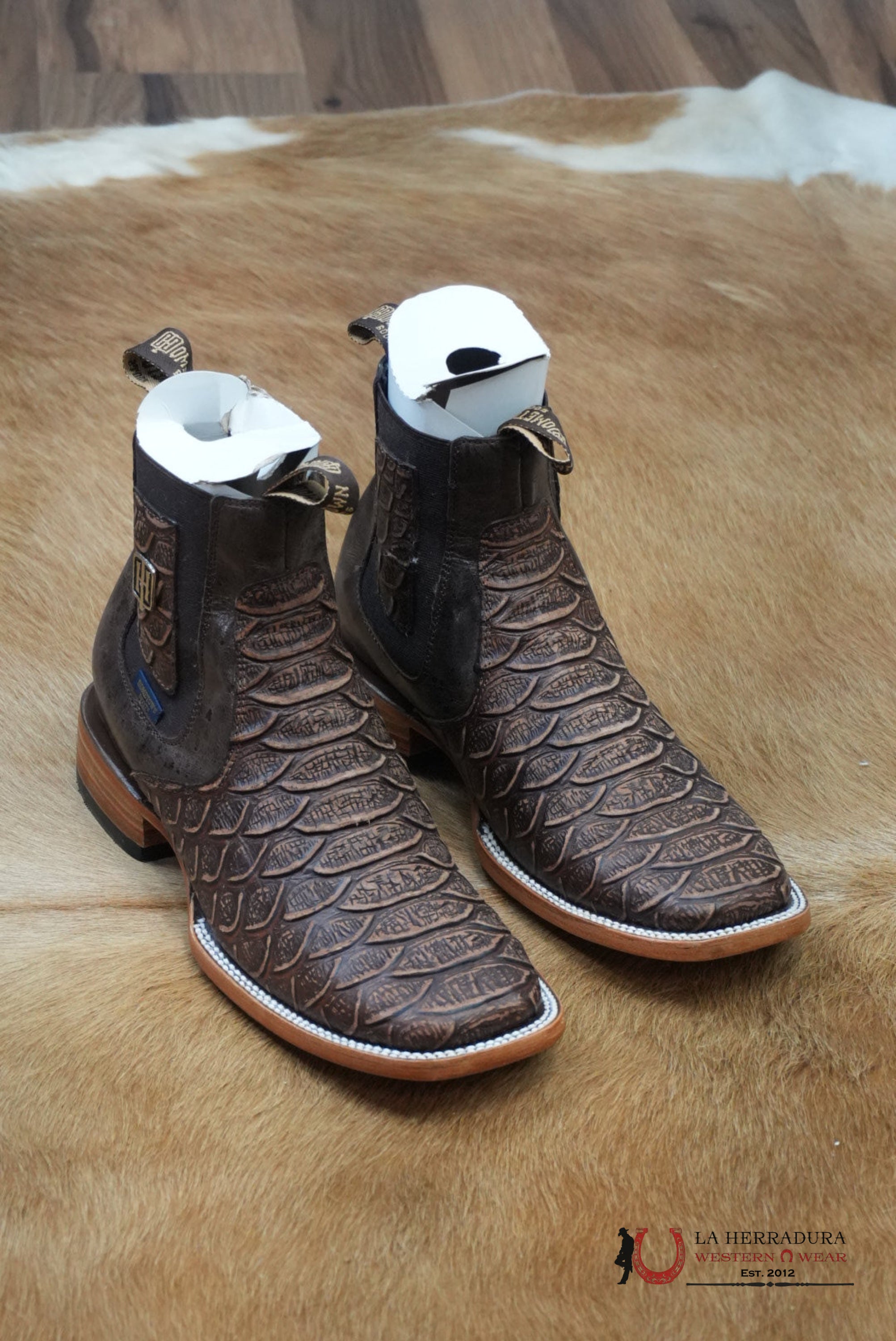 Mens Hometown Piton Choco Imit. Print Botin BOTAS HOMBRES
