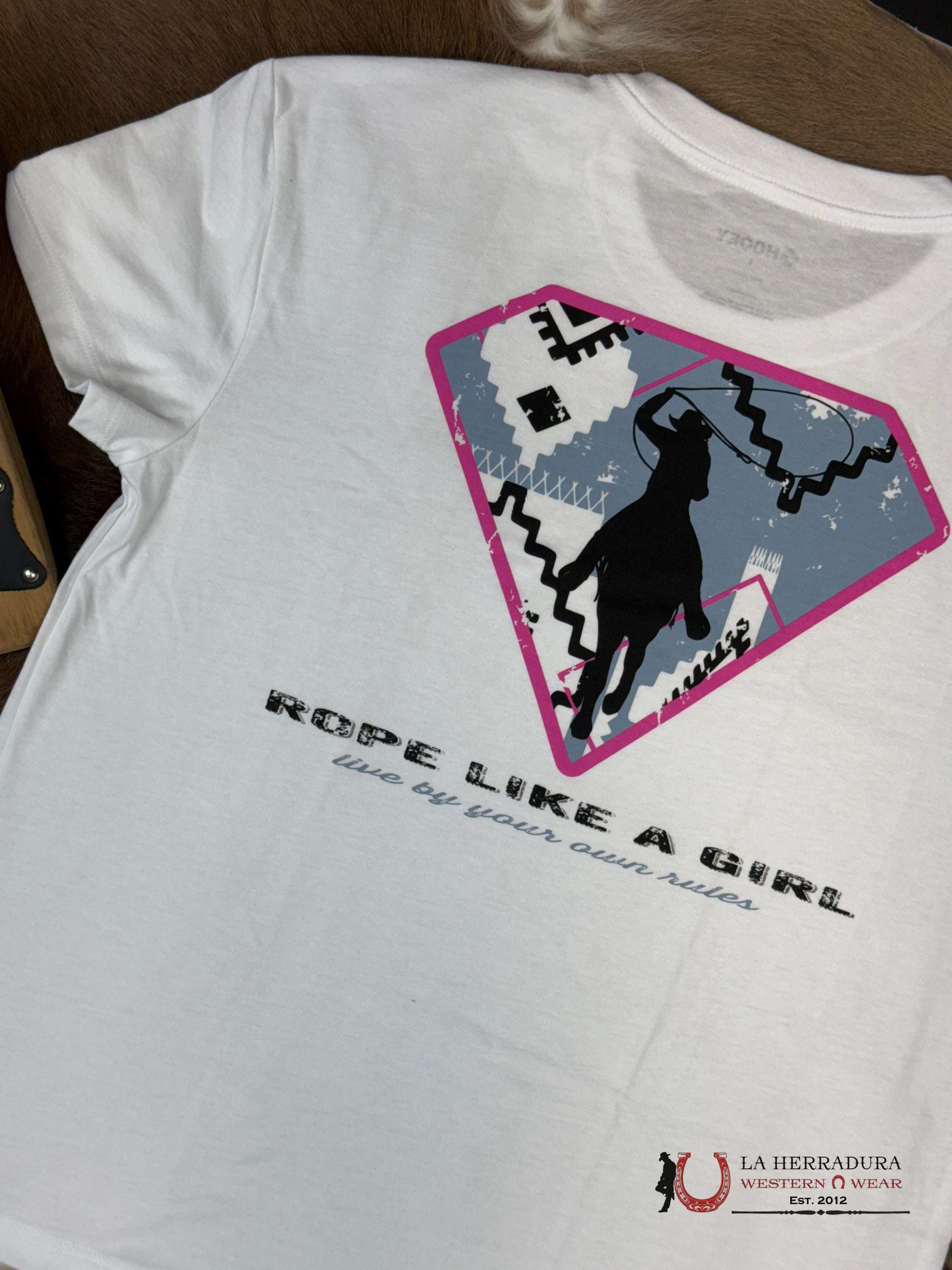Hooey Breakway White /Poly Short Sleeve With Rope Like A Girl Logo On Black Ropa Mujeres